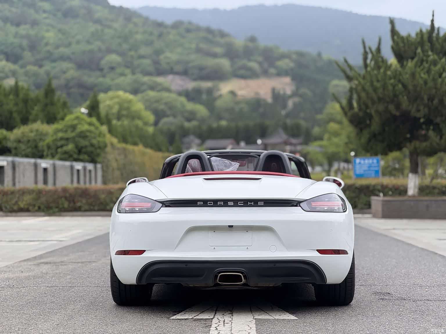 Porsche Boxster, 2020 15