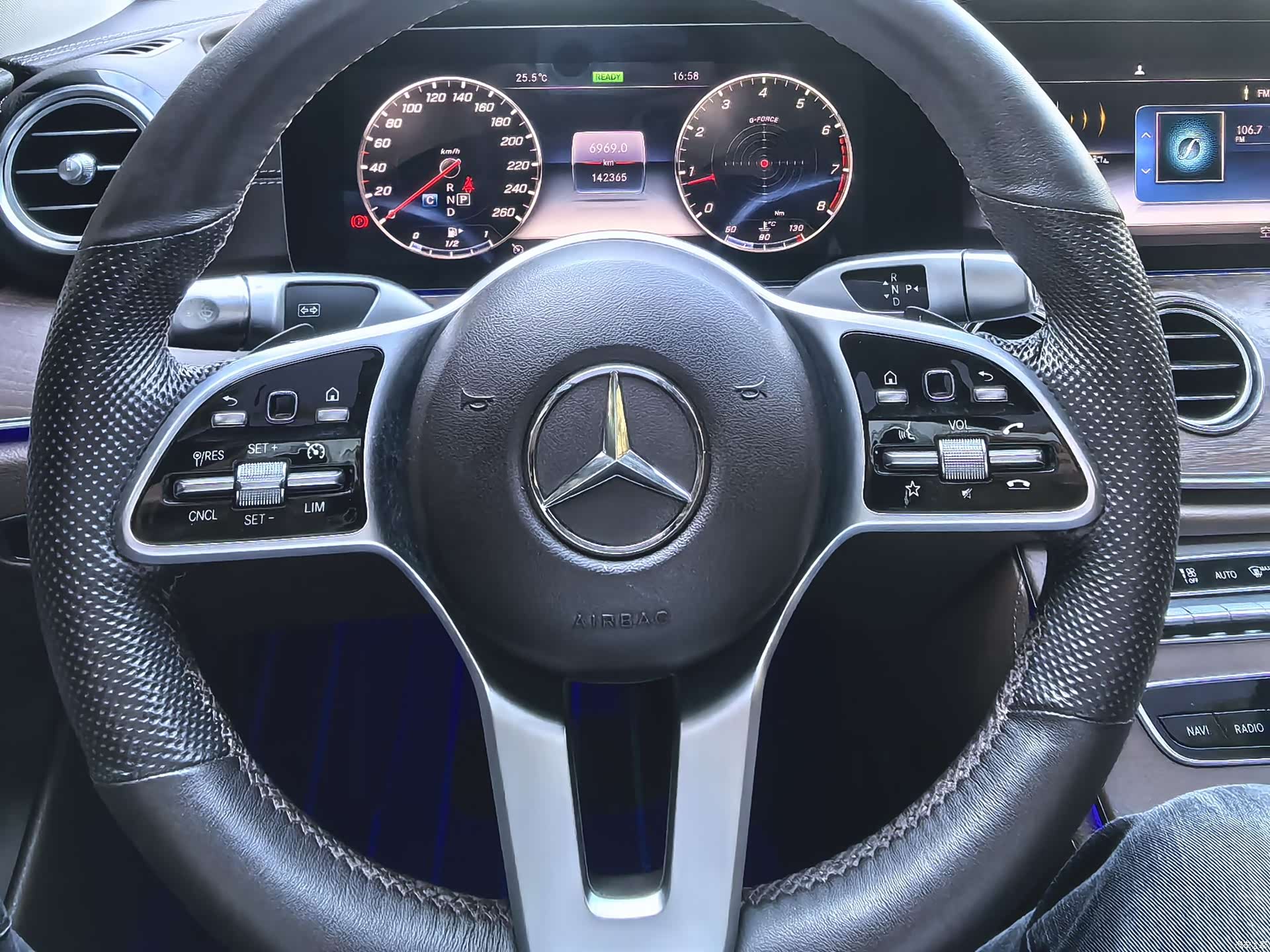 Mercedes-Benz E-Class, 2020 15