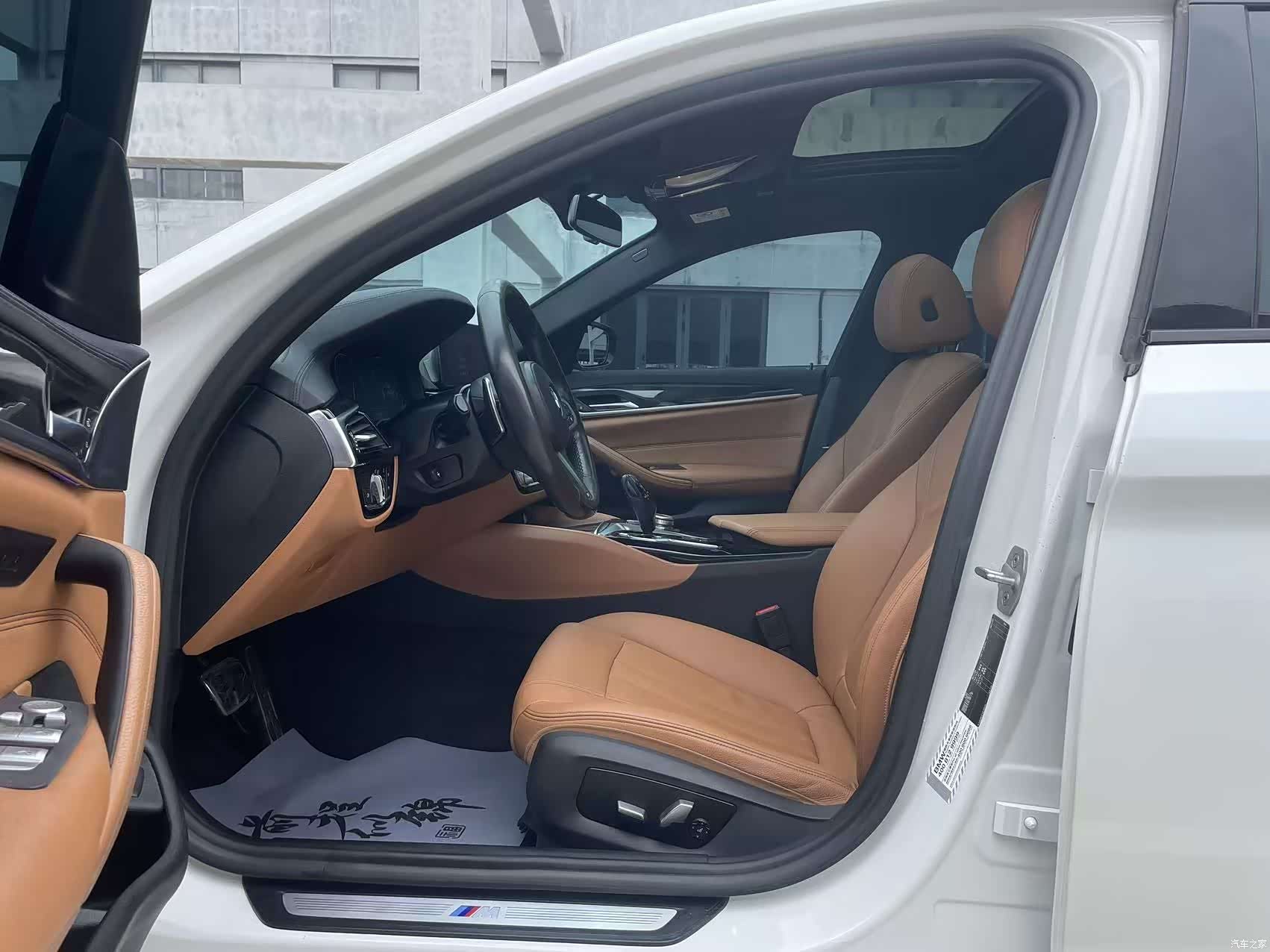 BMW 5 Series, 2019 4