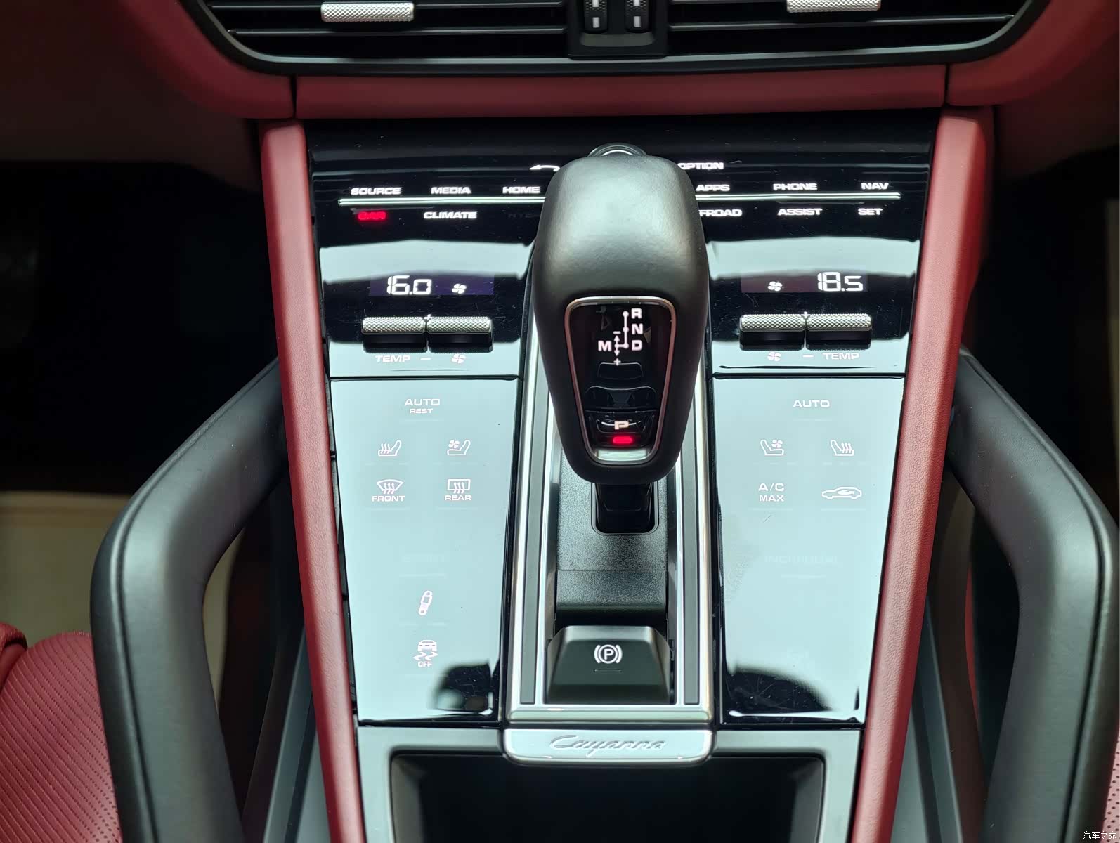 Porsche Cayenne, 2023 18