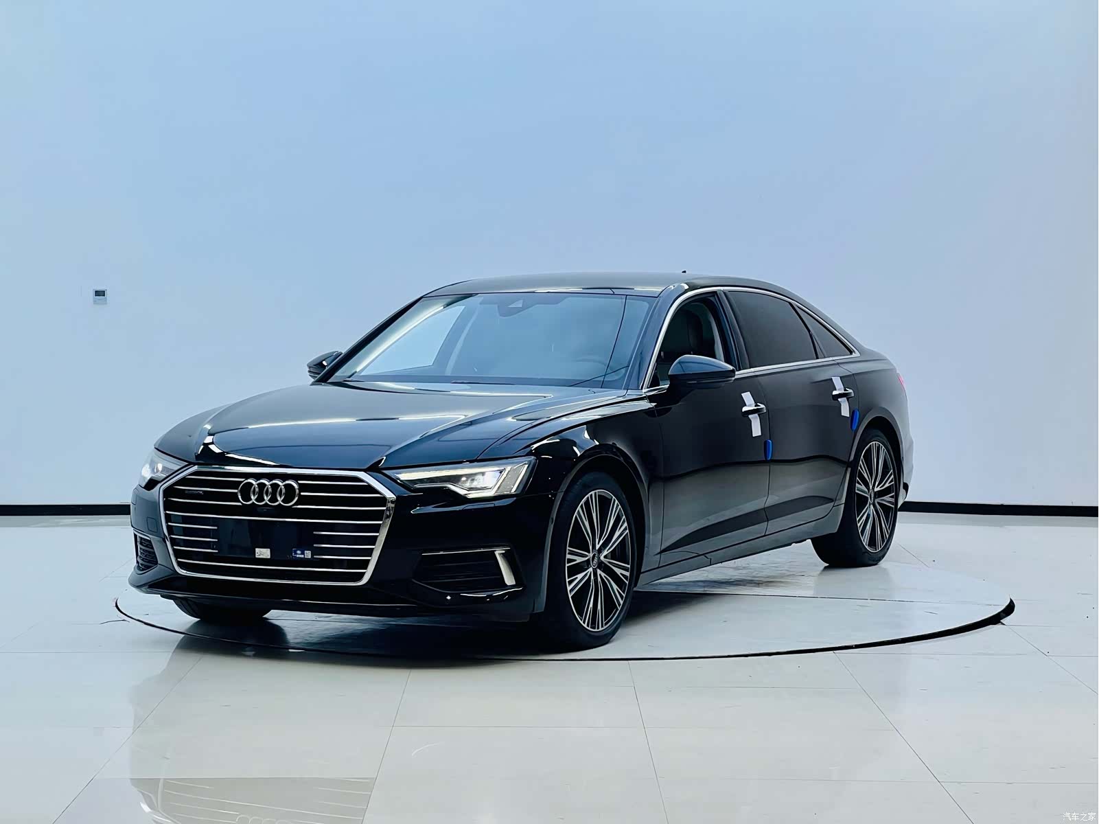Audi A6L, 2022 все фото