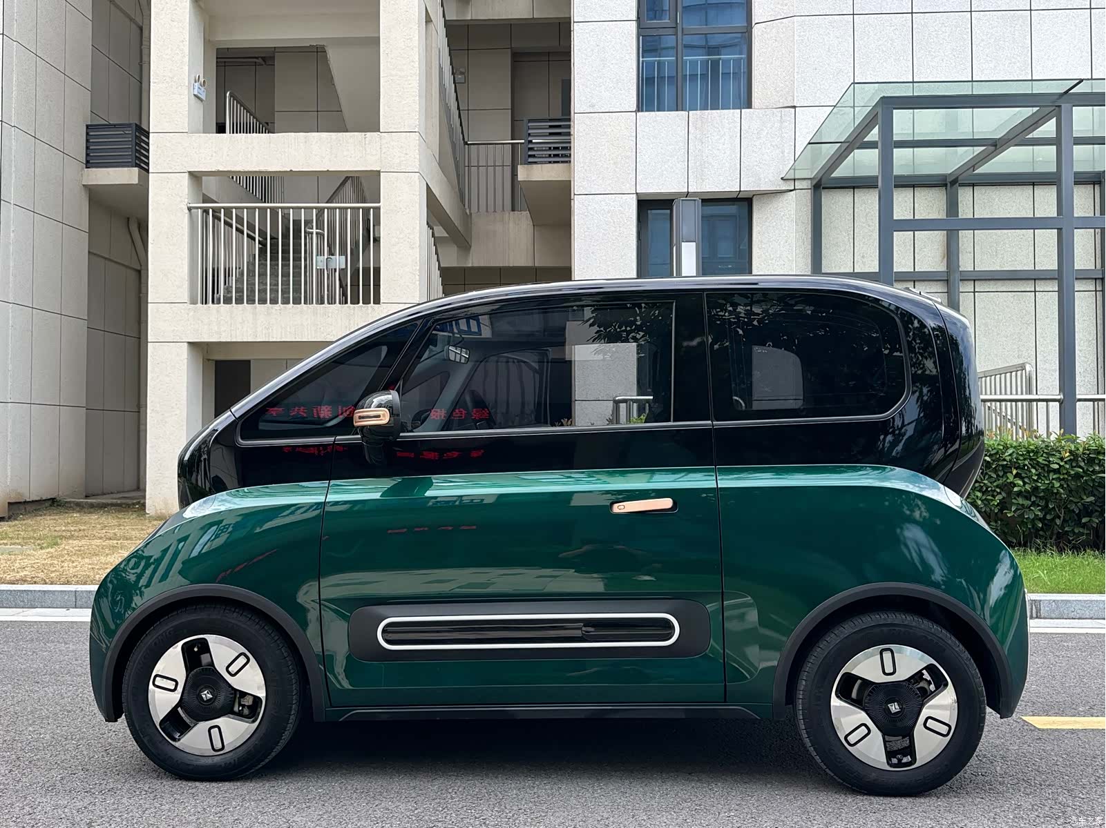 Wuling KiWi, 2022 21