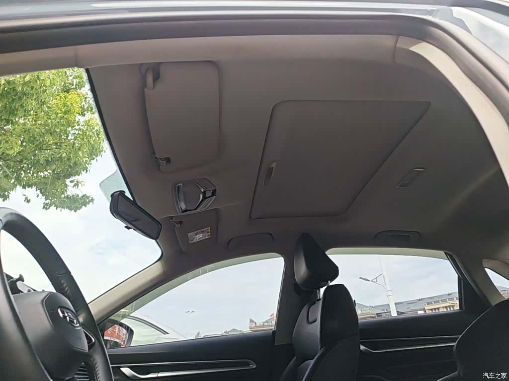 Geely Emgrand, 2024 18