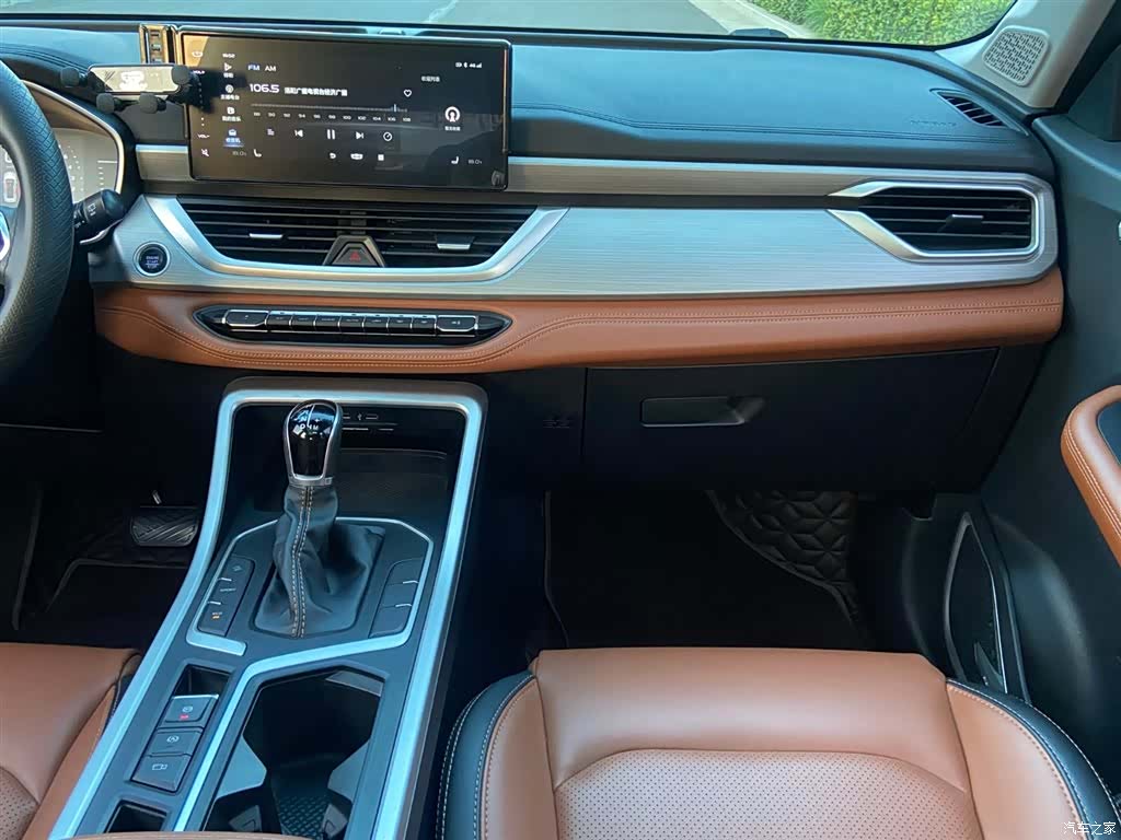 Geely X6, 2020 9