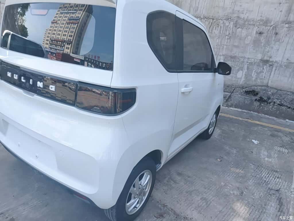 Wuling MINIEV, 2021 8