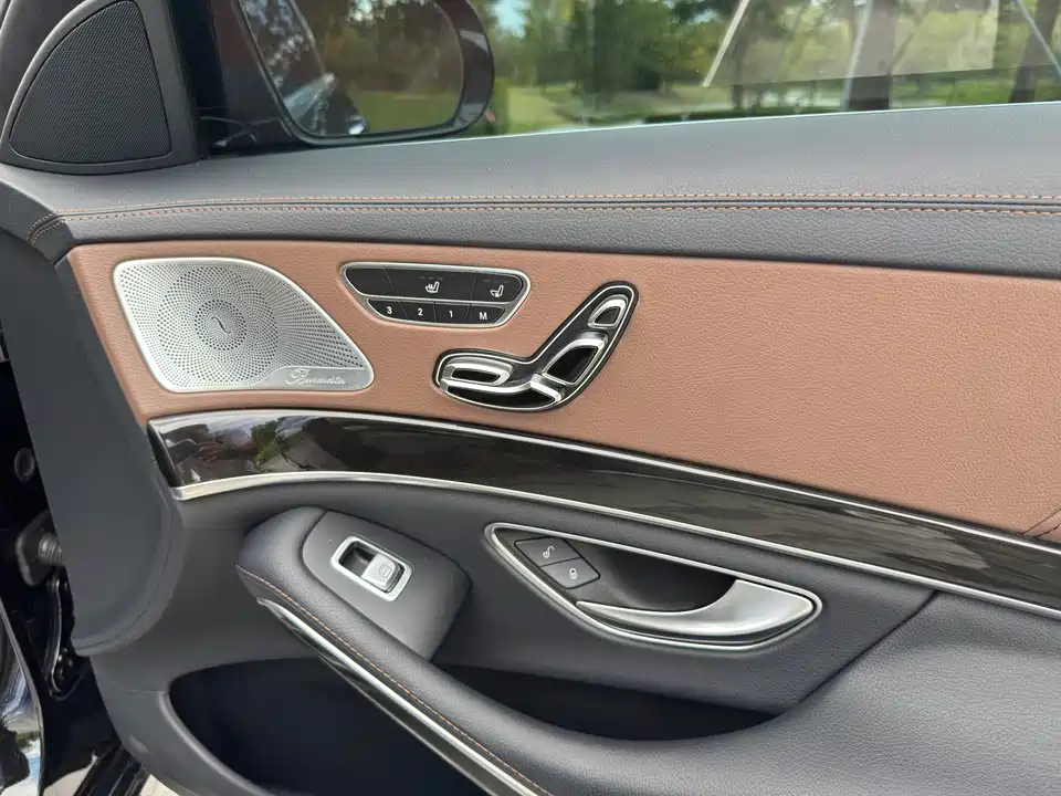 Mercedes-Benz Maybach S-class