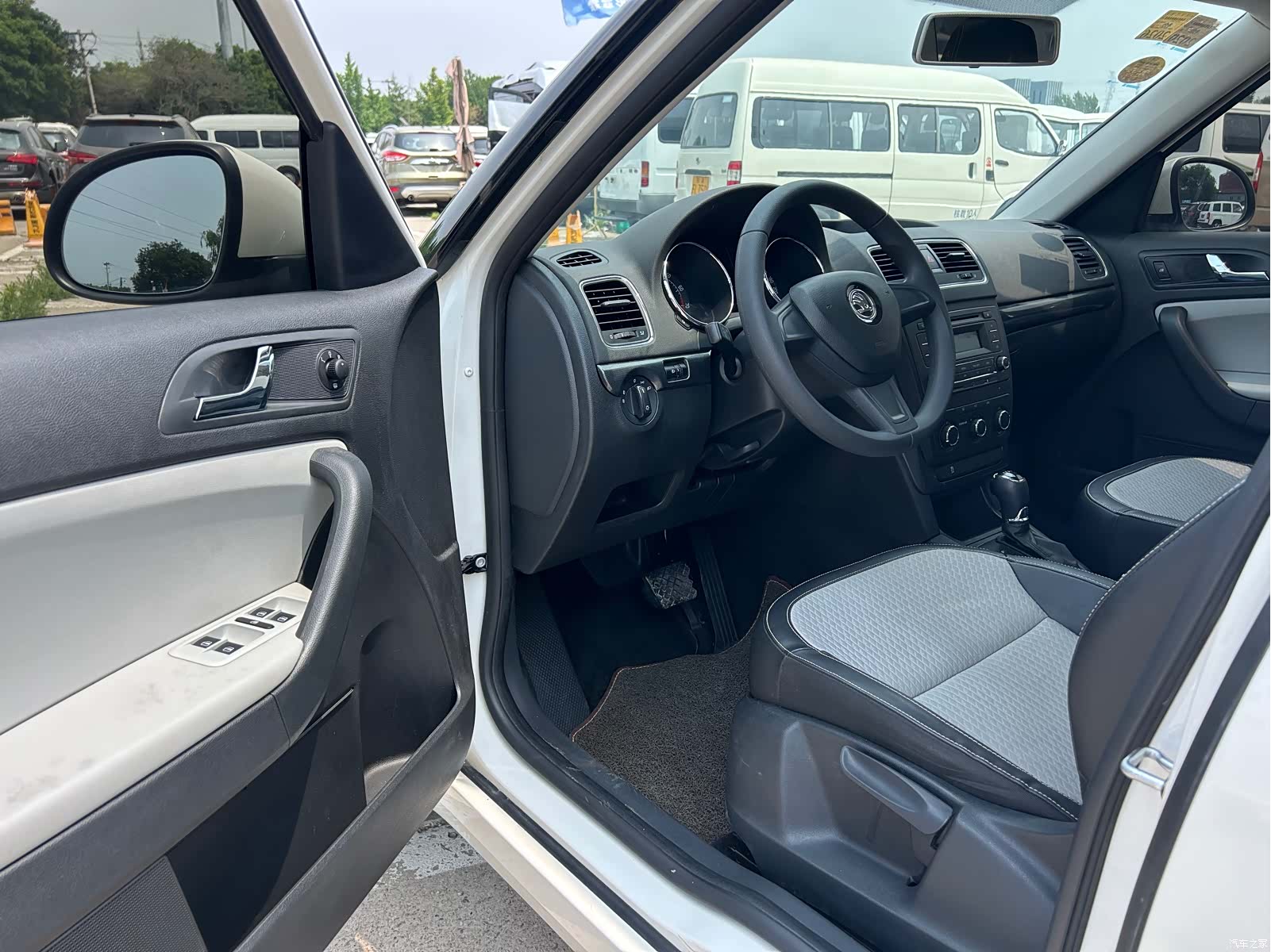 Skoda Yeti, 2018 9
