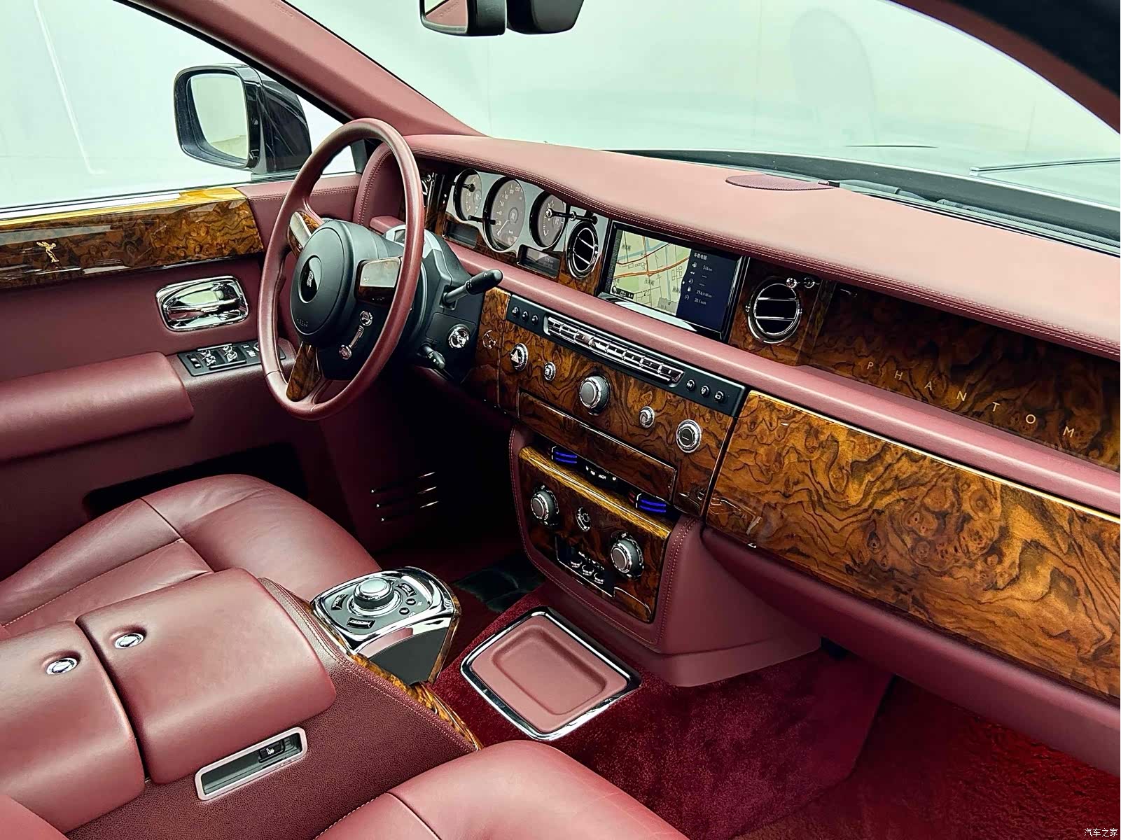 Rolls-Royce Phantom, 2013 10