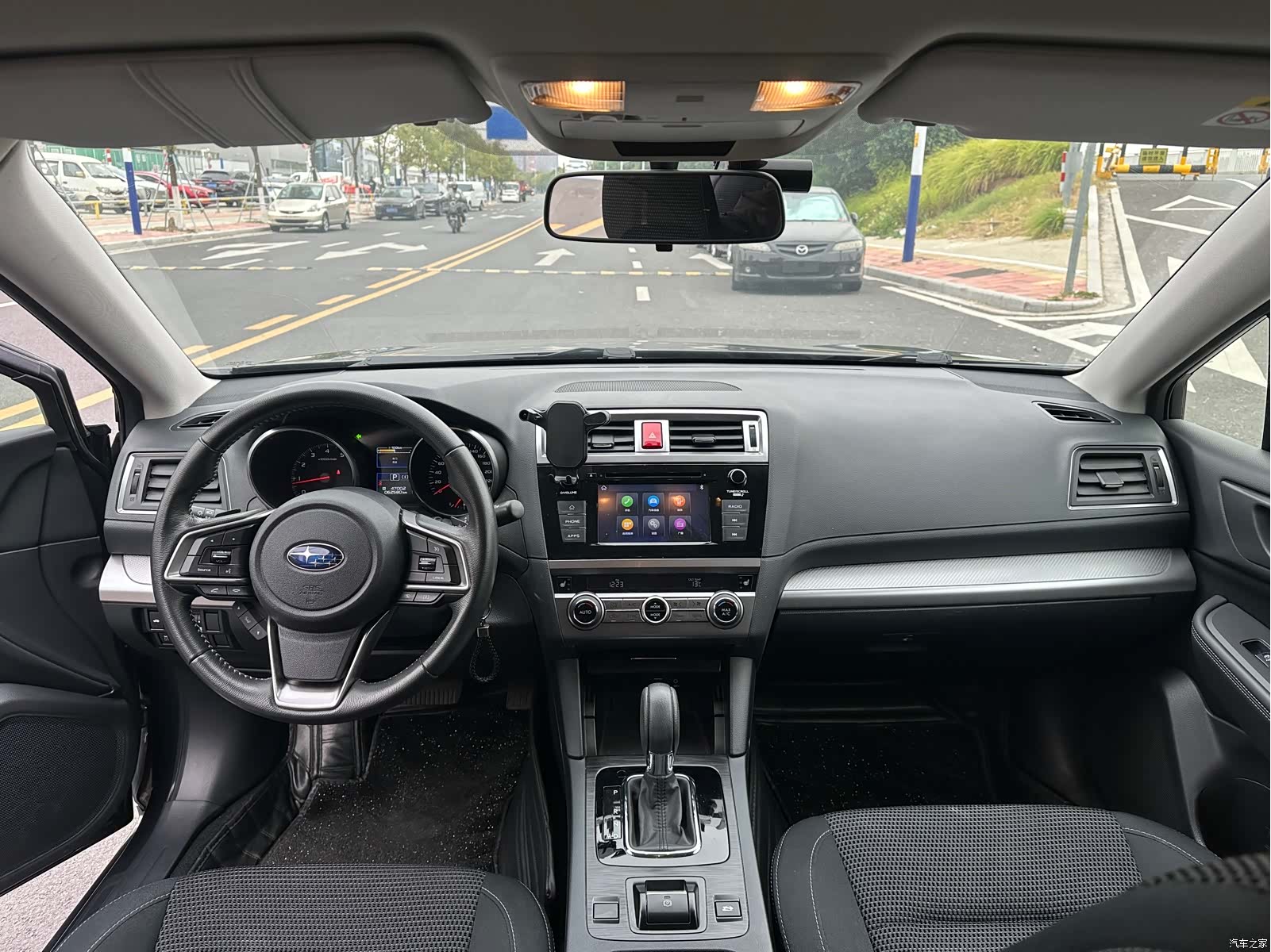 Subaru Legacy, 2021 21