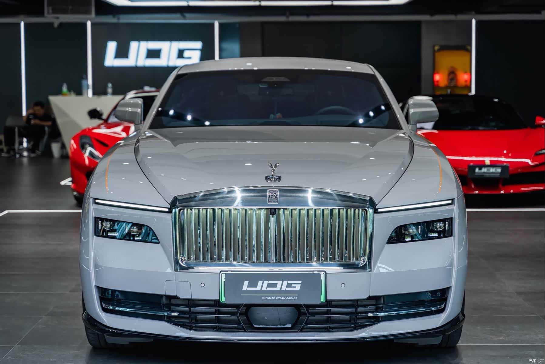 Rolls-Royce Spectre, 2024 все фото