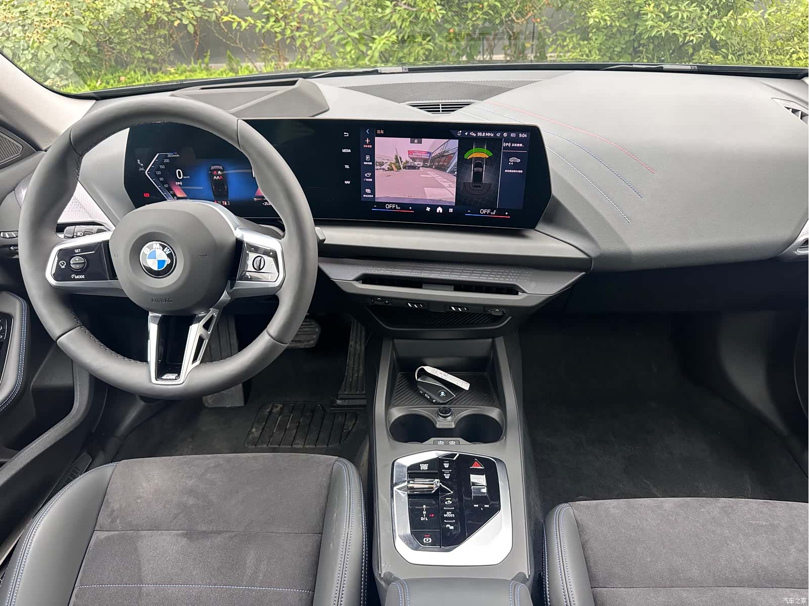 BMW 2 Series, 2025 все фото