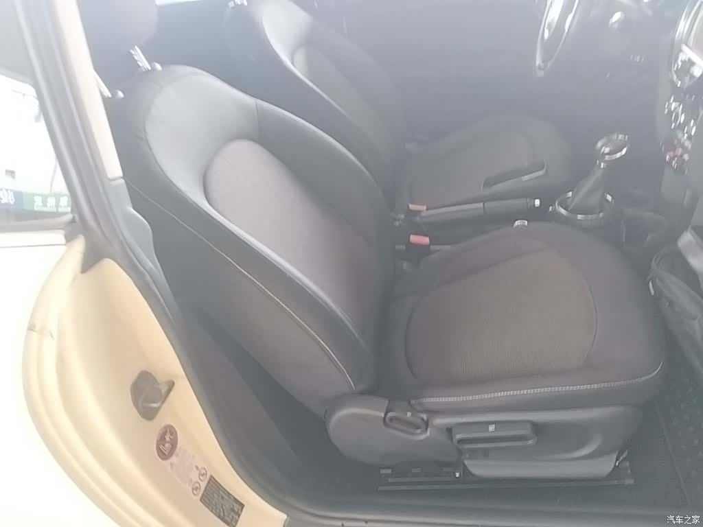 Mini Cooper, 2015 25