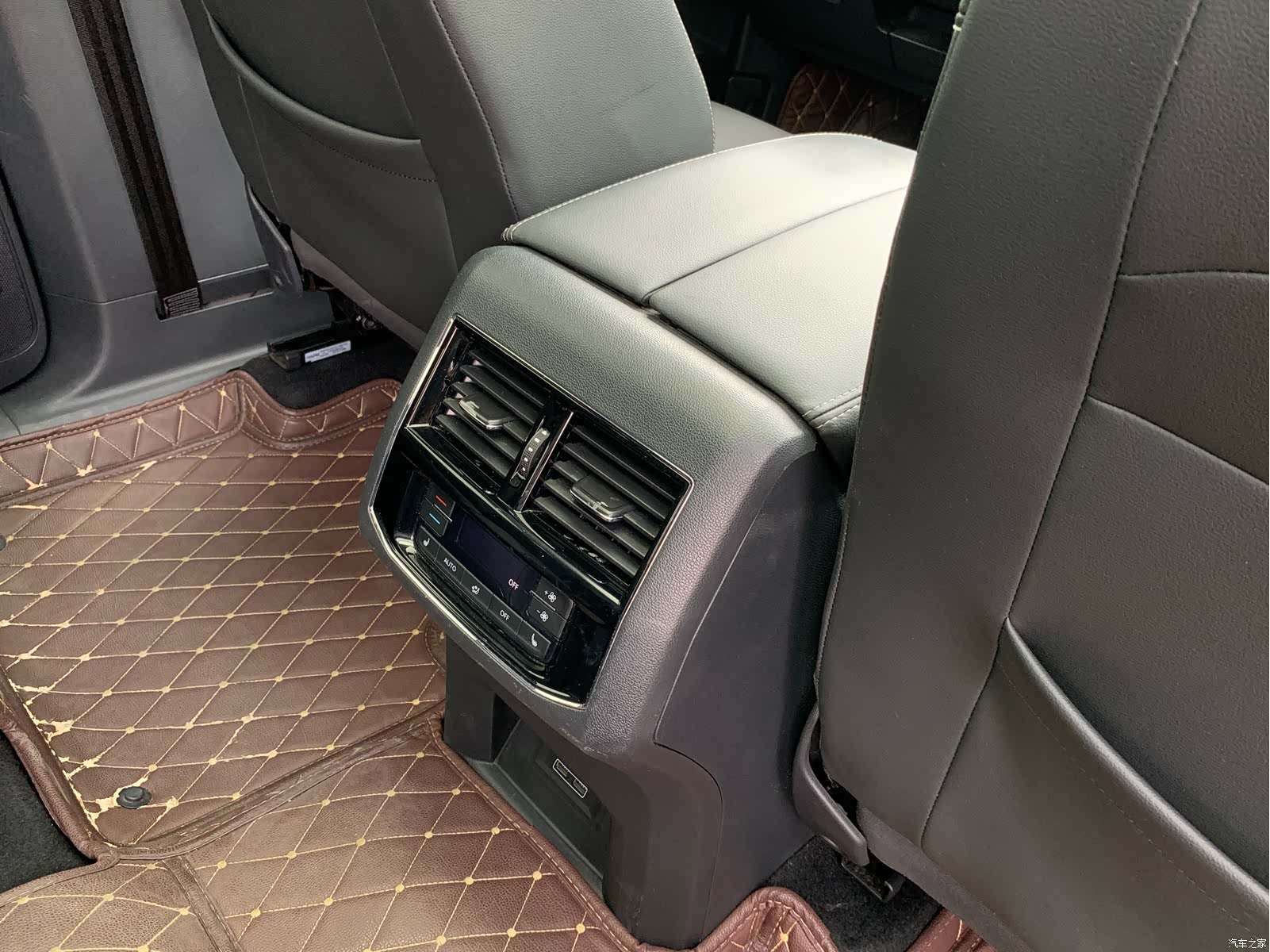 Volkswagen Teramont, 2017 30