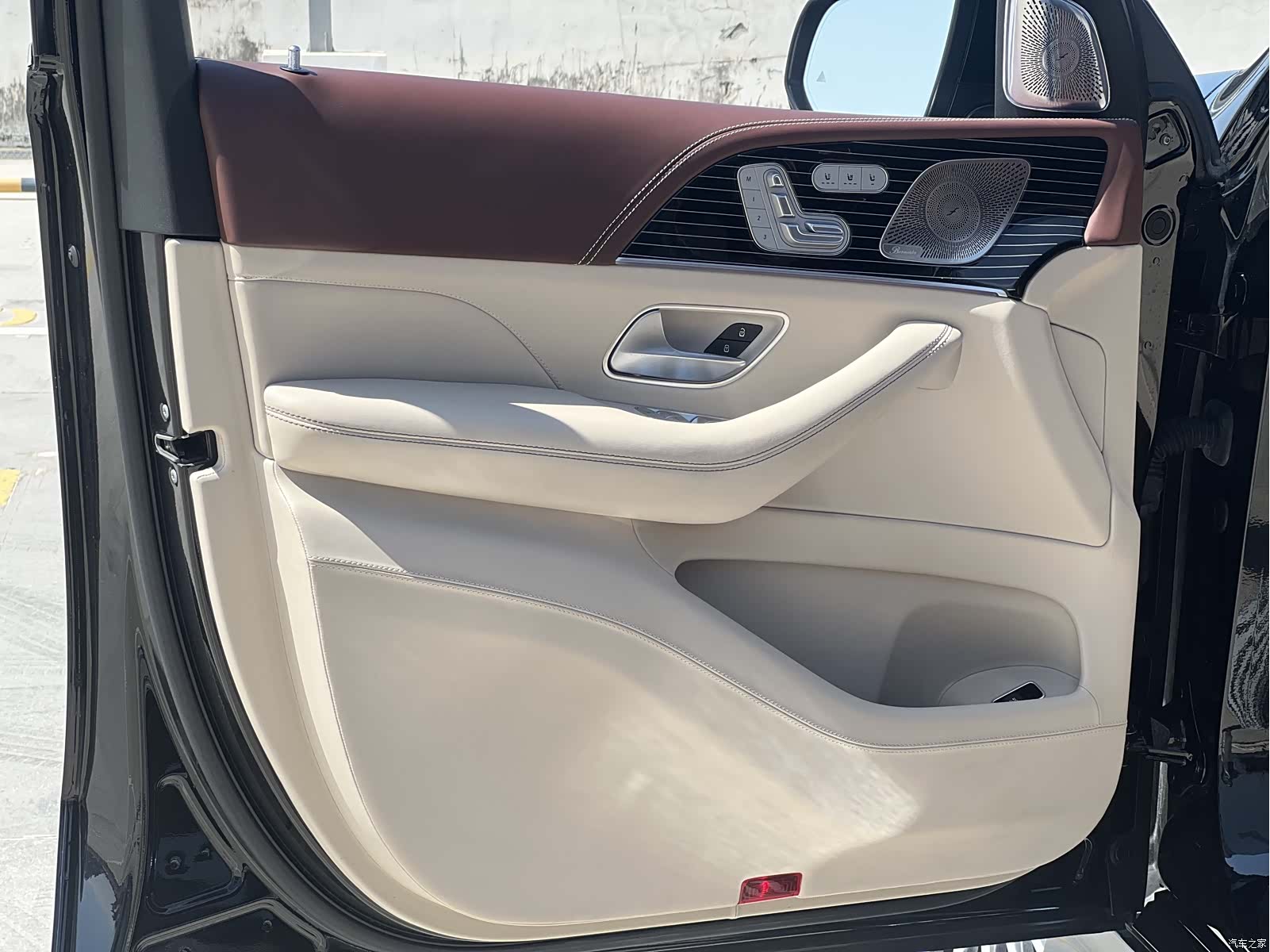 Mercedes-Benz GLS, 2023 17