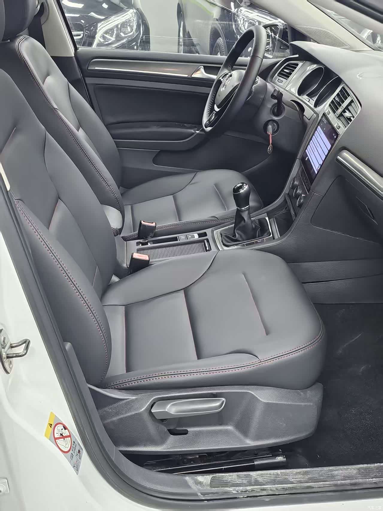 Volkswagen Golf, 2014 12
