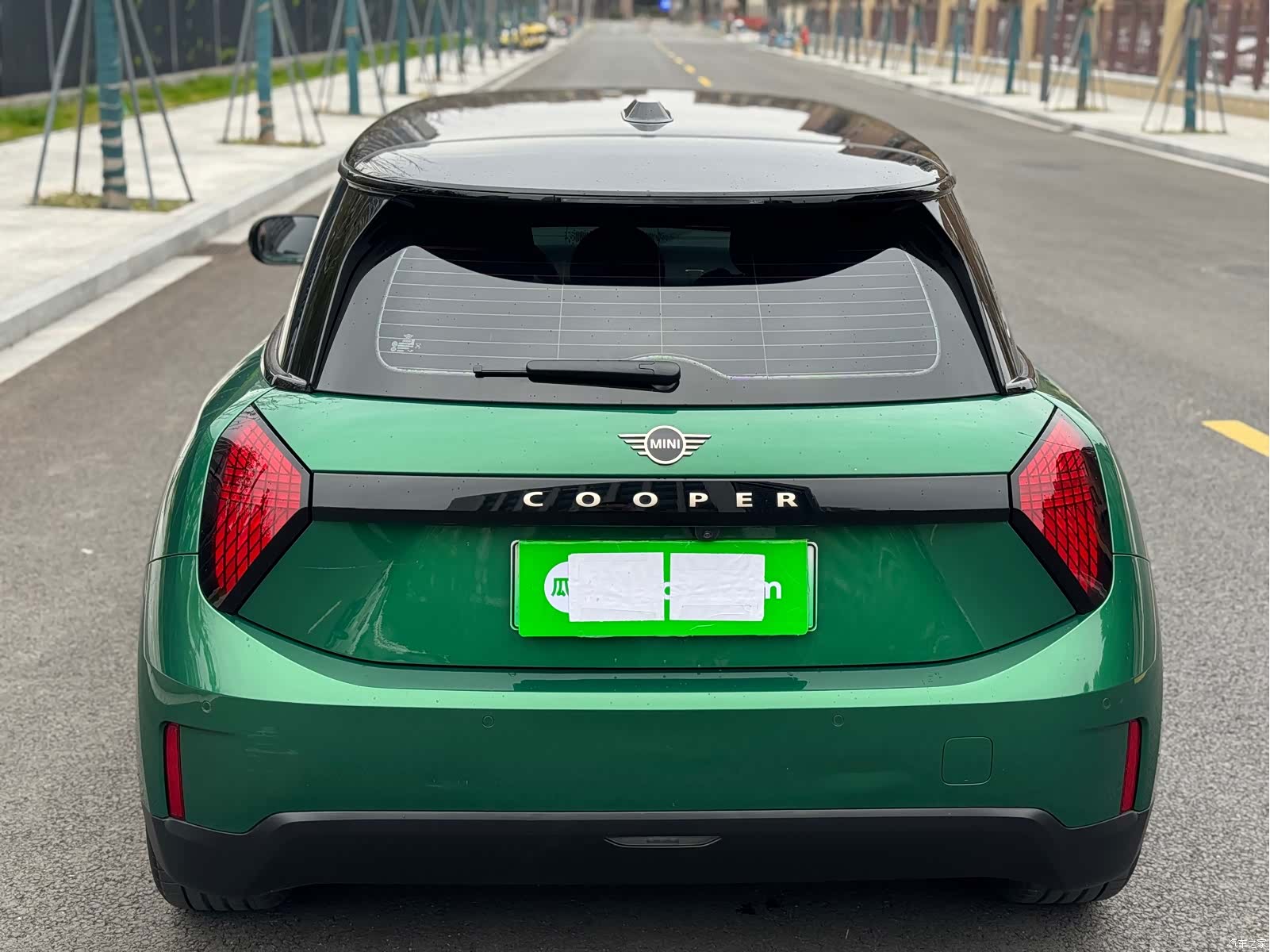 Mini Cooper, 2024 все фото