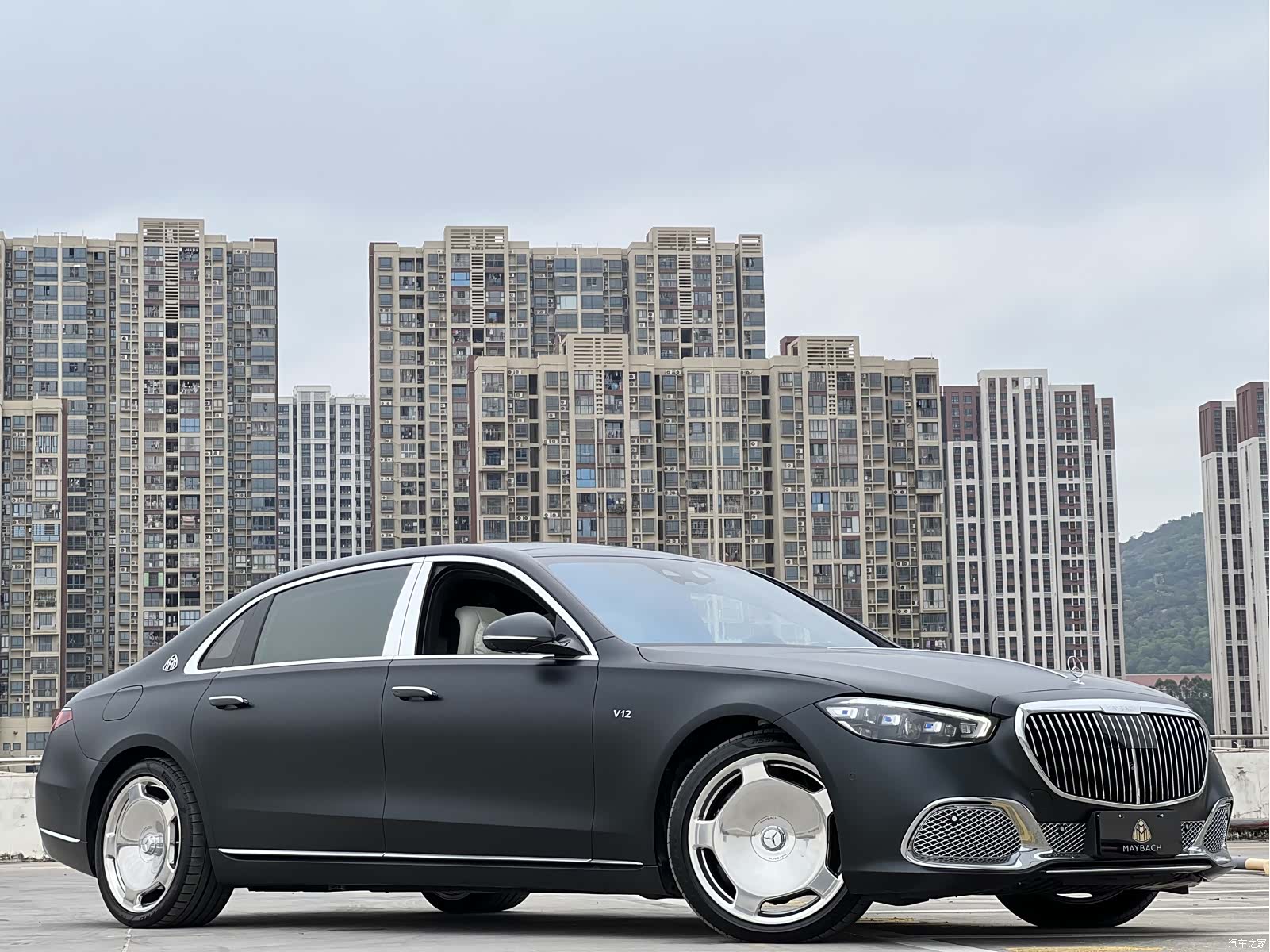 Maybach S-Class, 2023 4