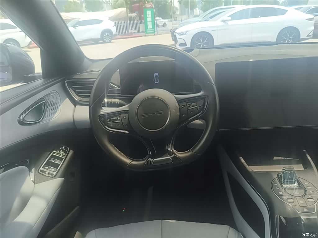 BYD Seal, 2022 11