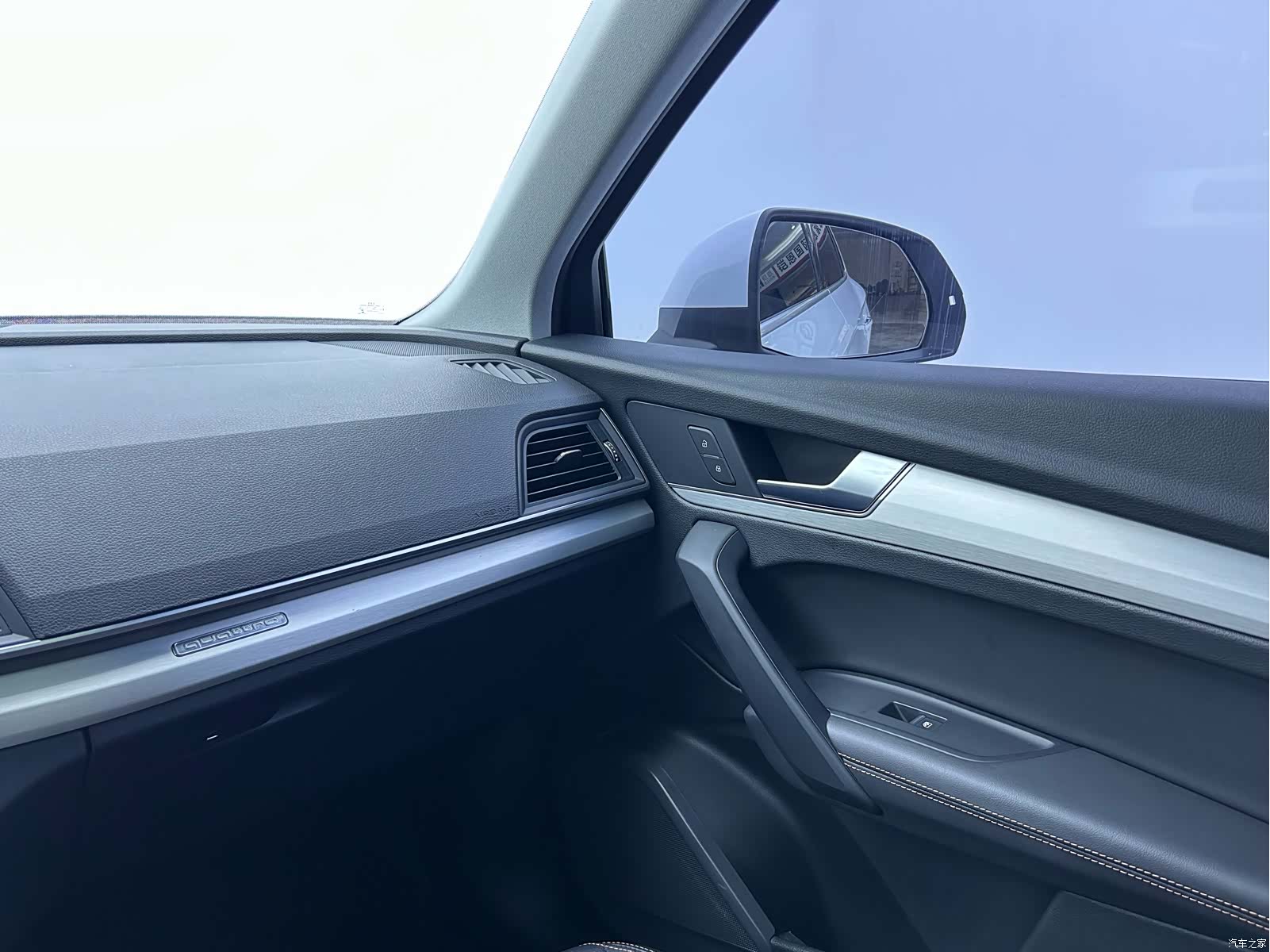 Audi Q5L, 2019 21