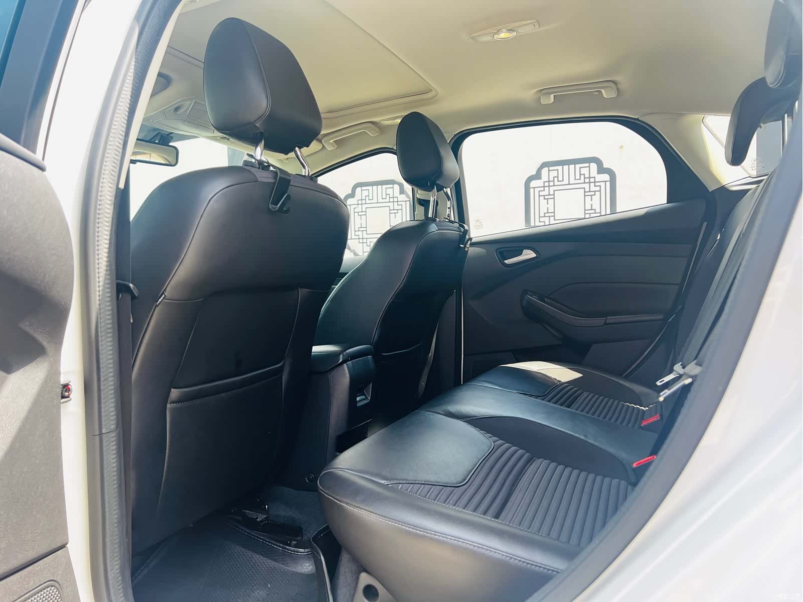 Ford Focus, 2017 14