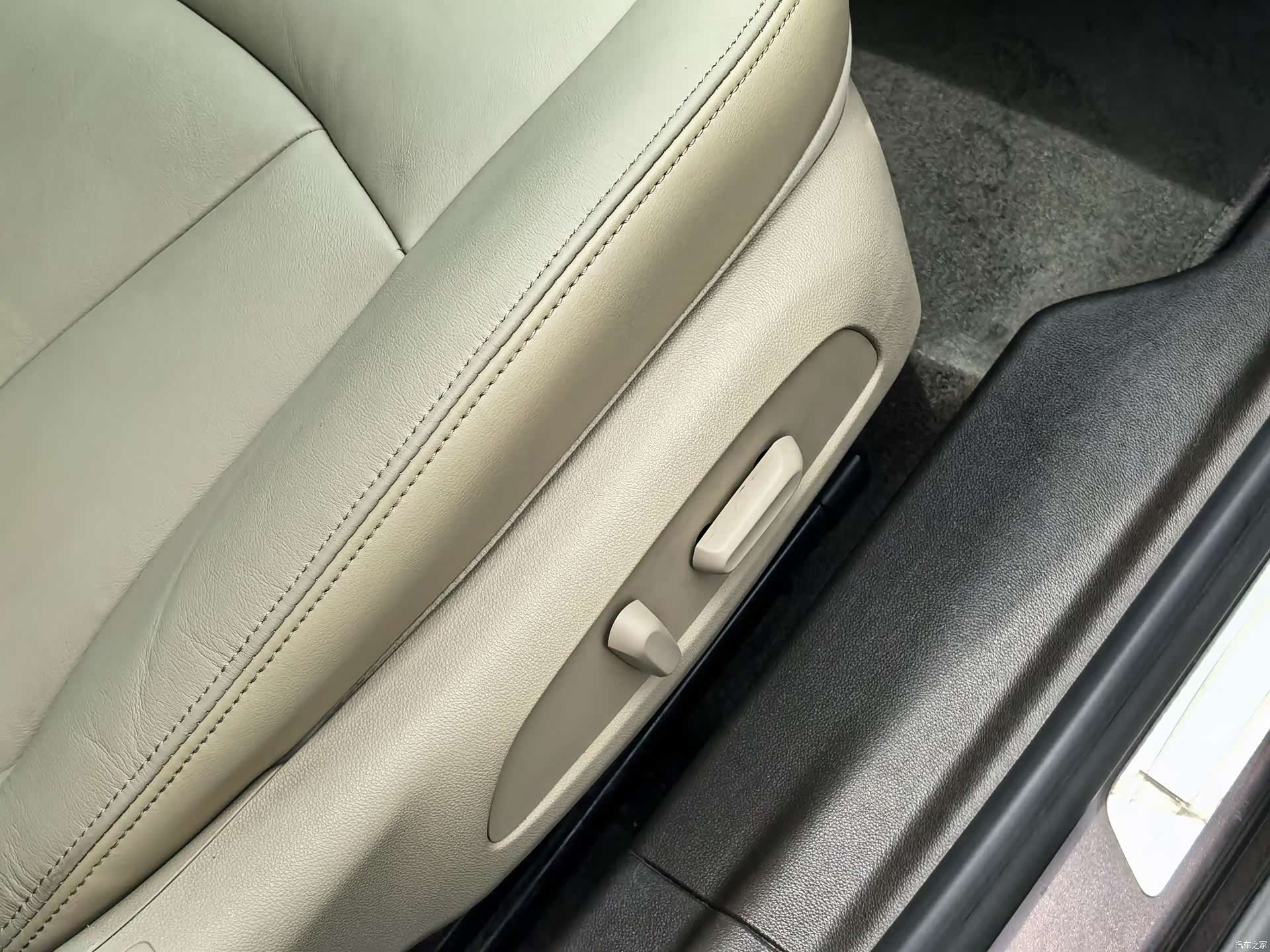 Buick LaCrosse, 2017 33