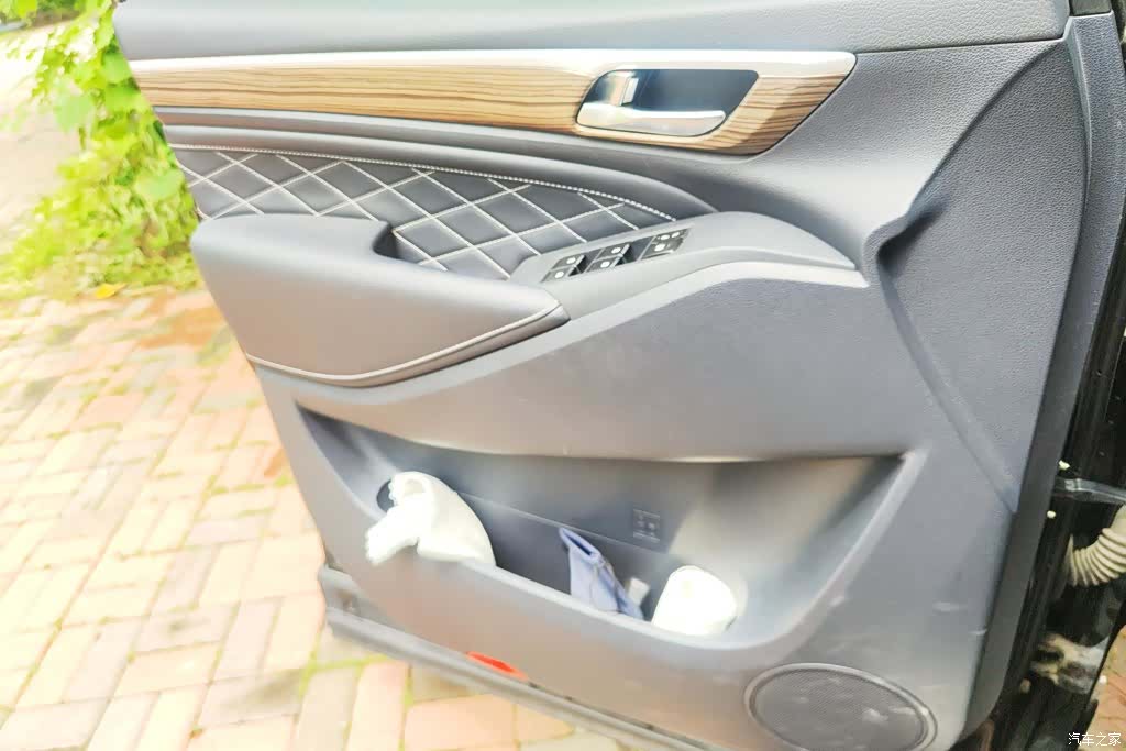 Trumpchi M8, 2020 7