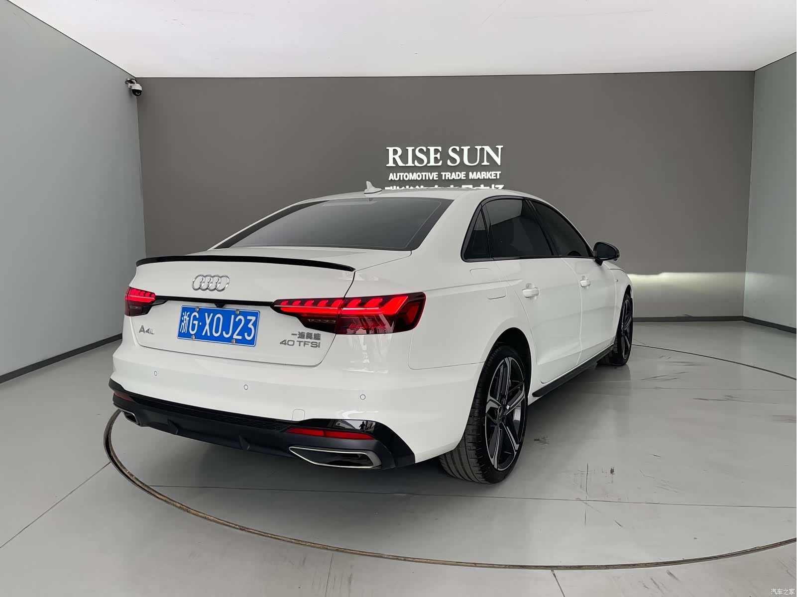 Audi A4L, 2024 4