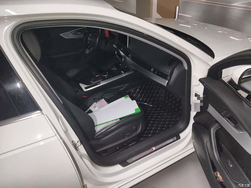 Audi A4L, 2019 20