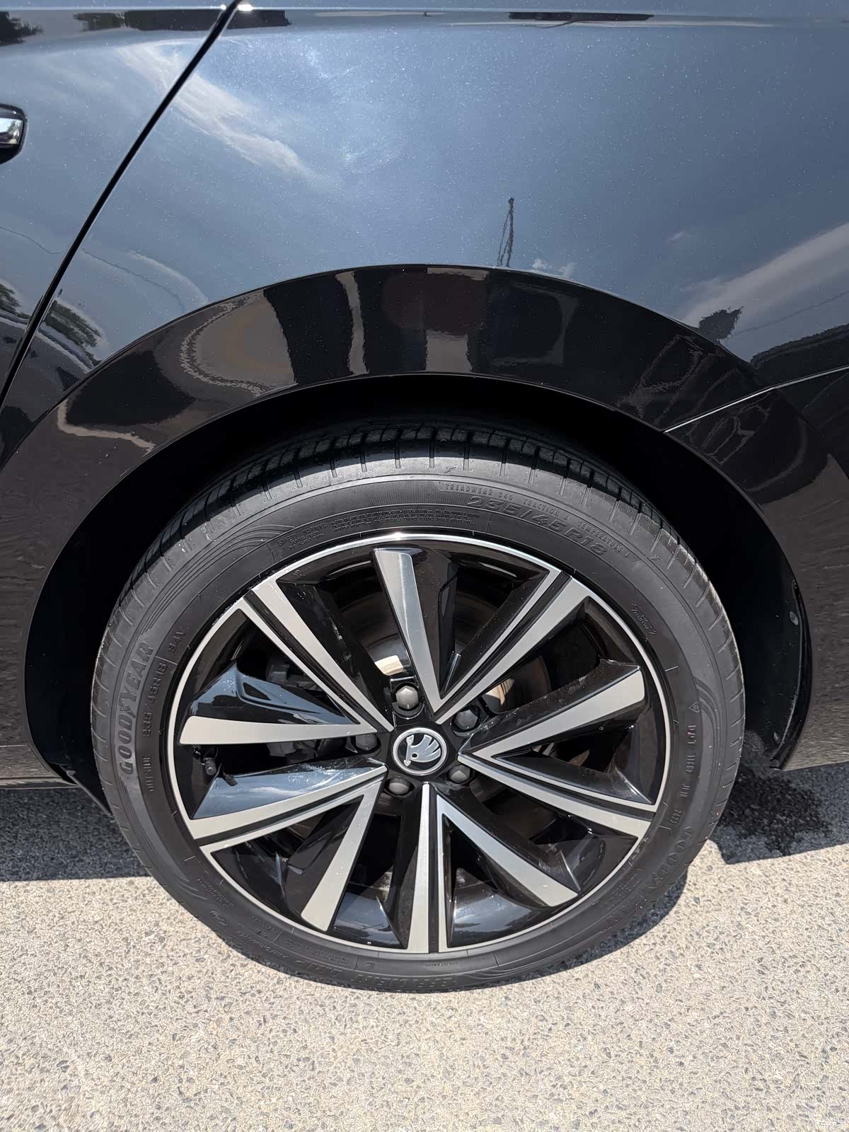 Skoda Superb, 2023 18