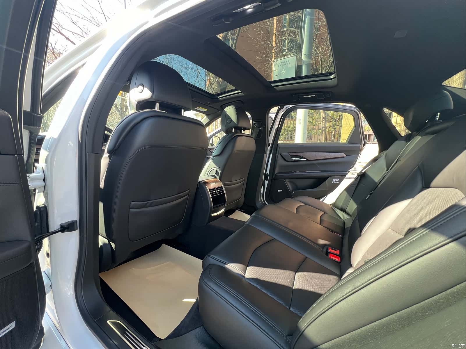 Cadillac CT6, 2019 3