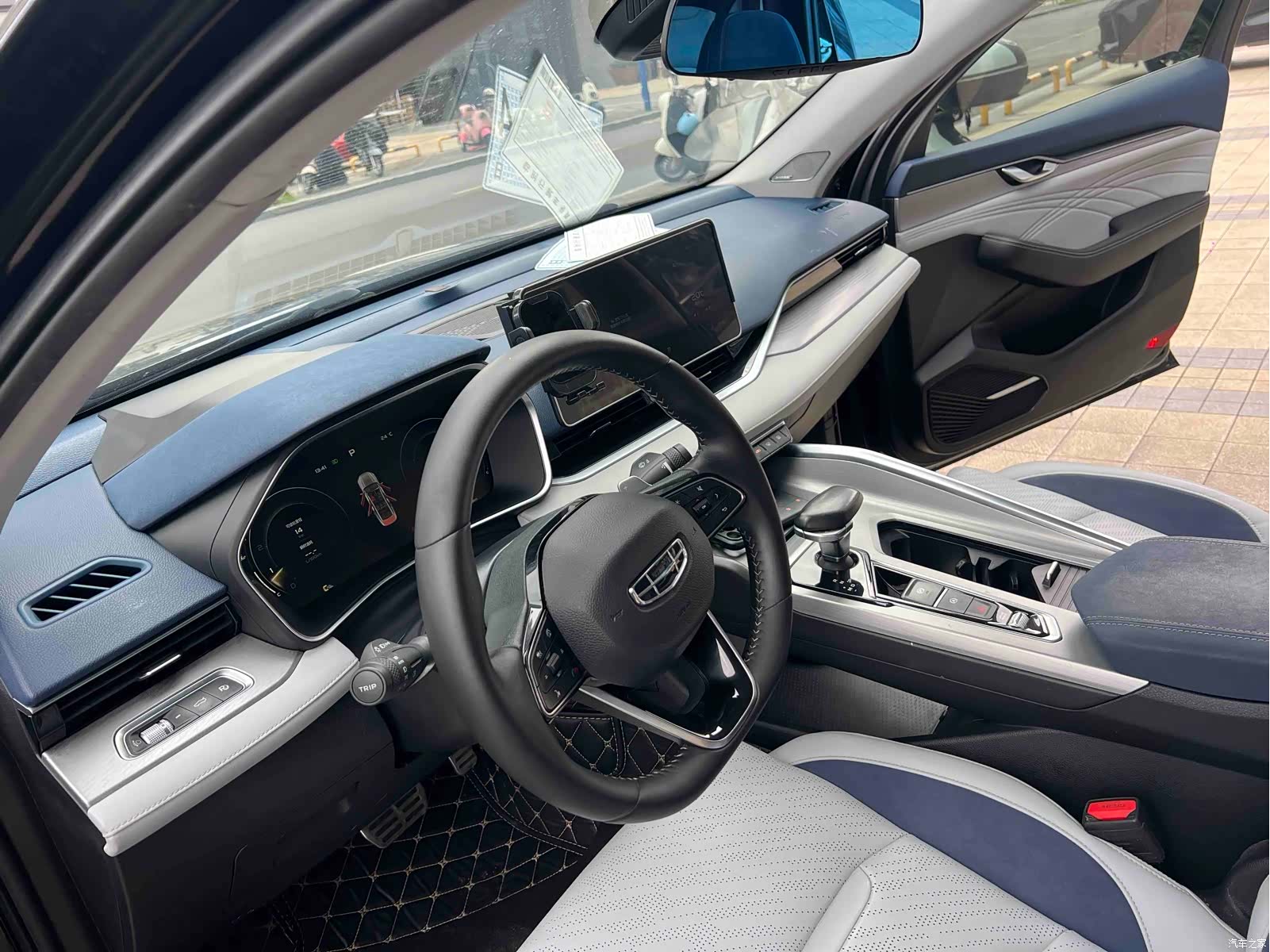 Geely Preface, 2021 15
