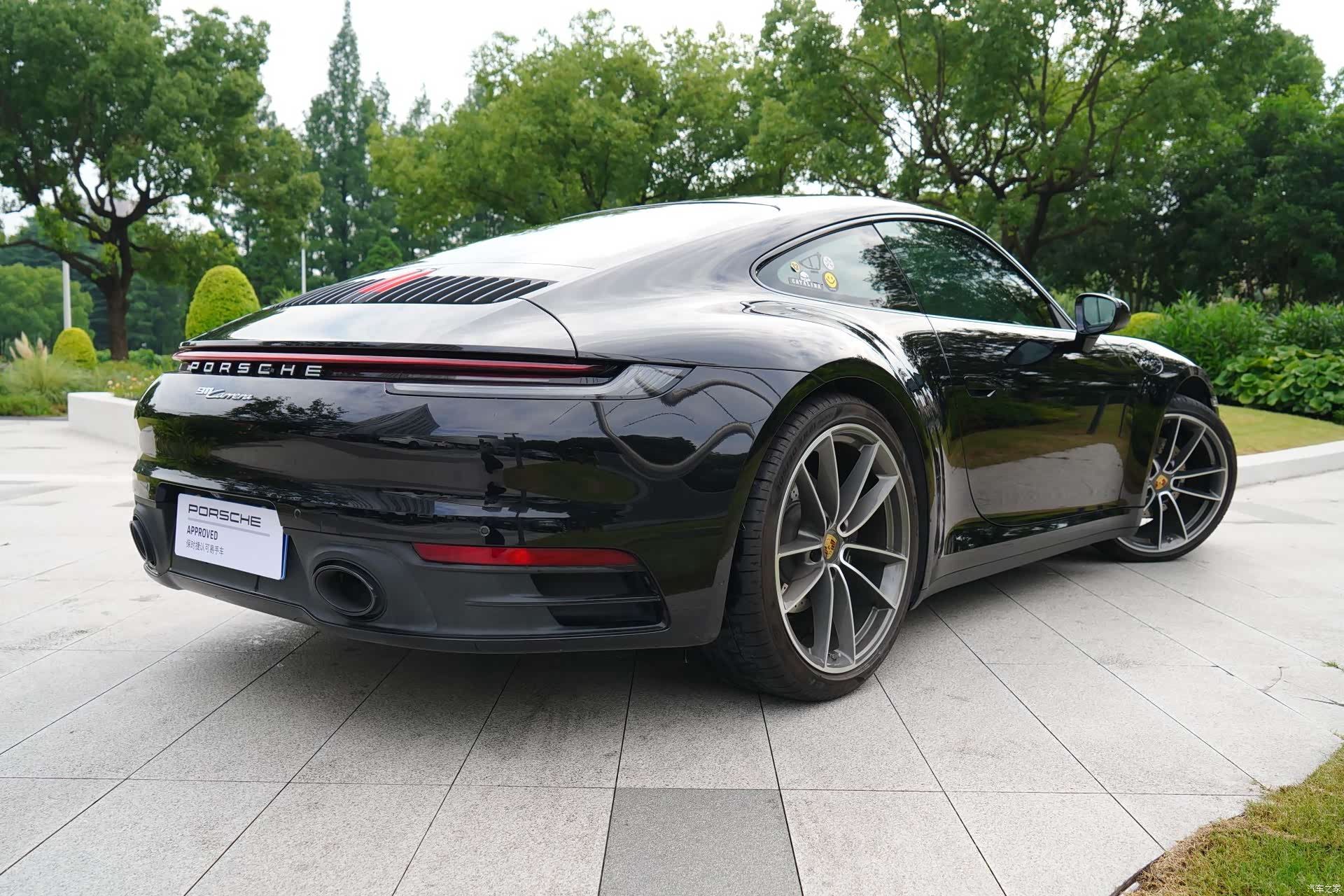 Porsche 911, 2024 14