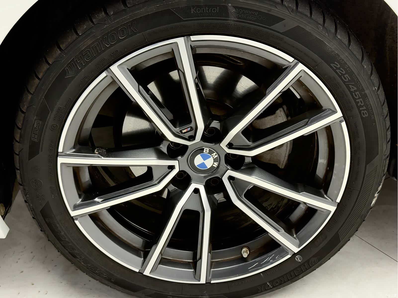 BMW 3 Series, 2022 8