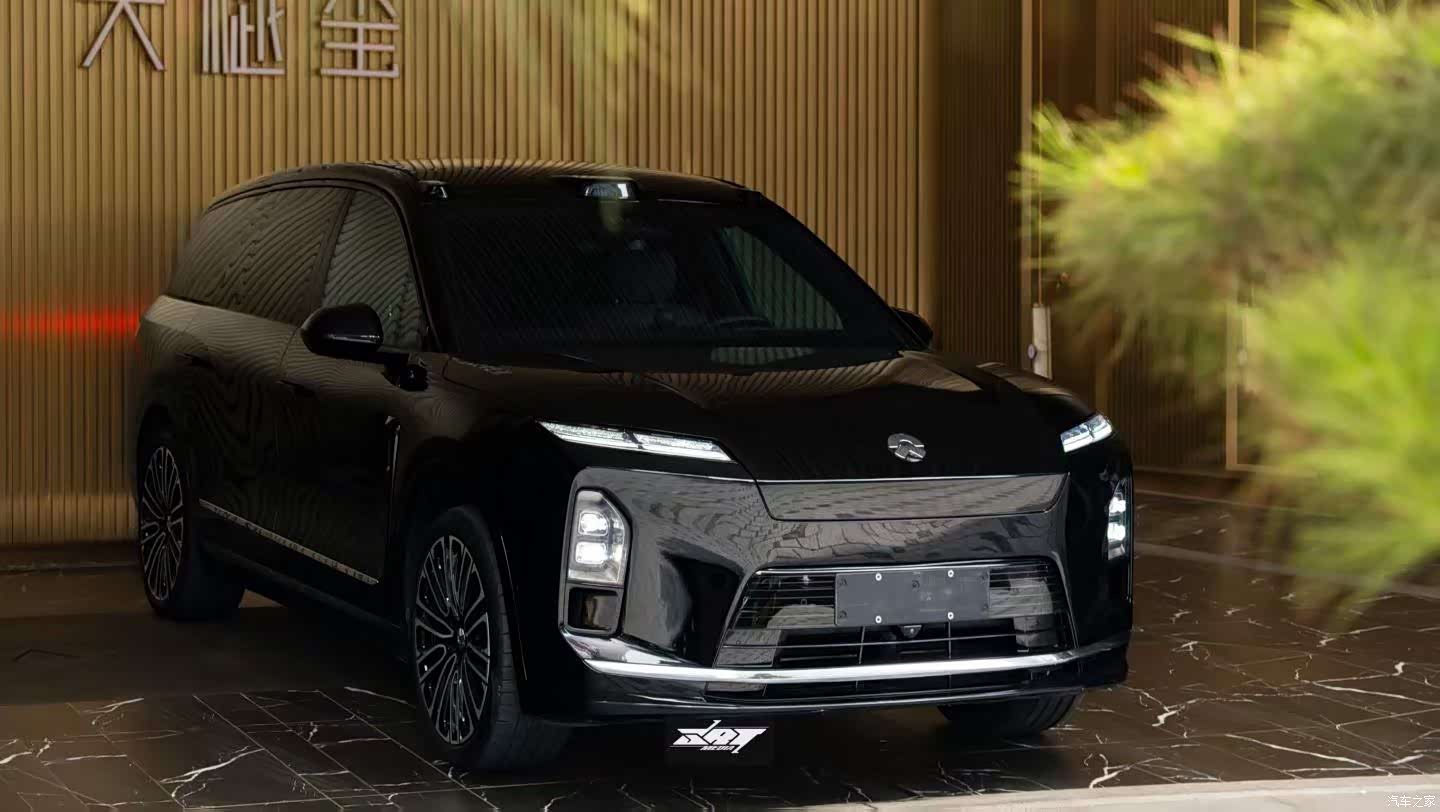 NIO ES8, 2025 2