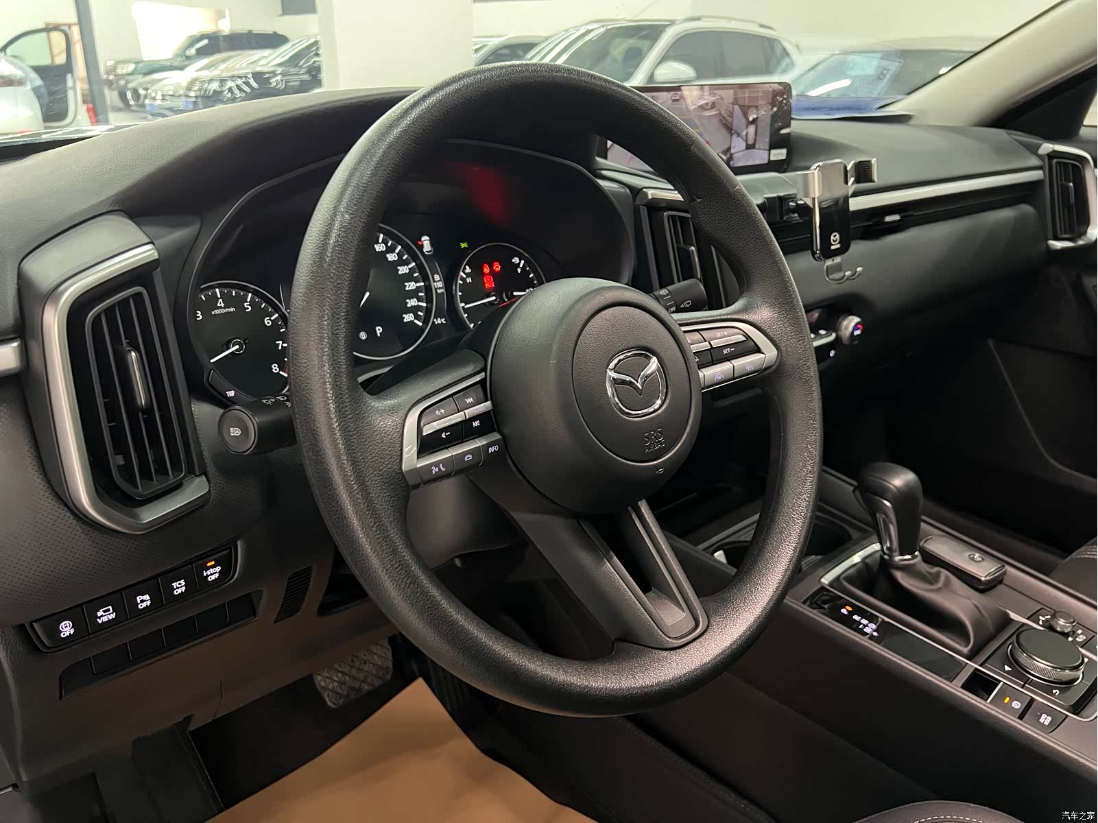 Mazda CX-50, 2025 25