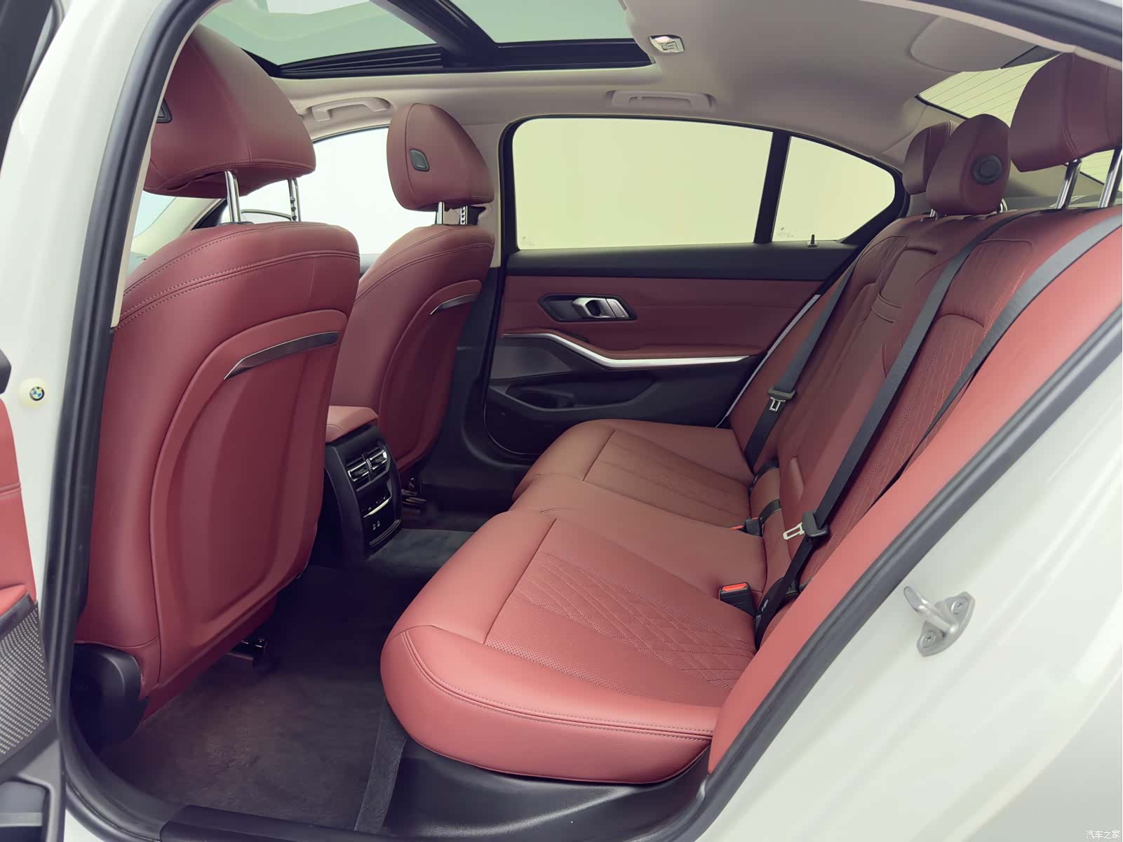 BMW 3 Series, 2022 13