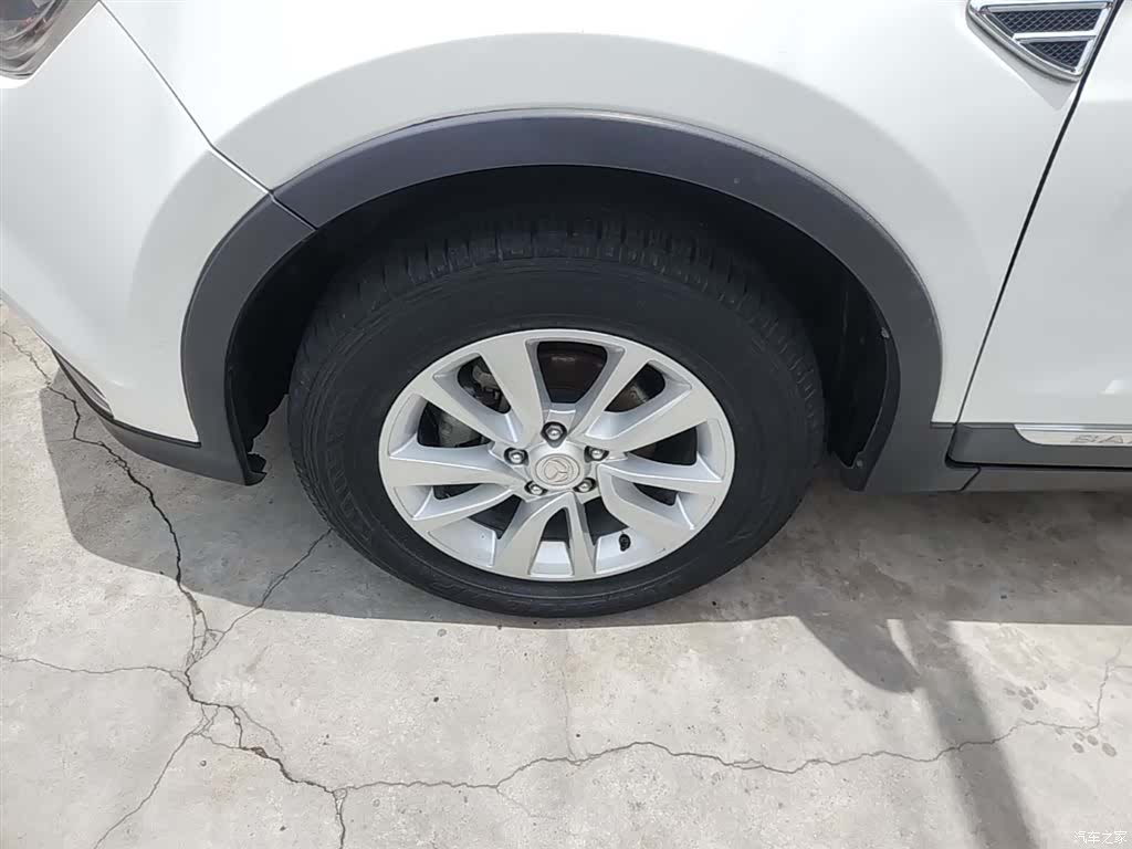 BAIC S6, 2016 23