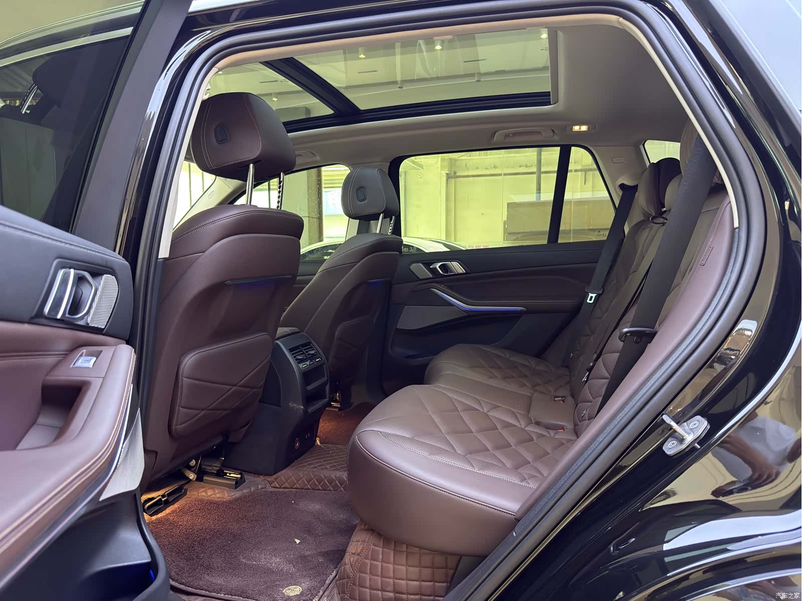 BMW X5, 2022 11