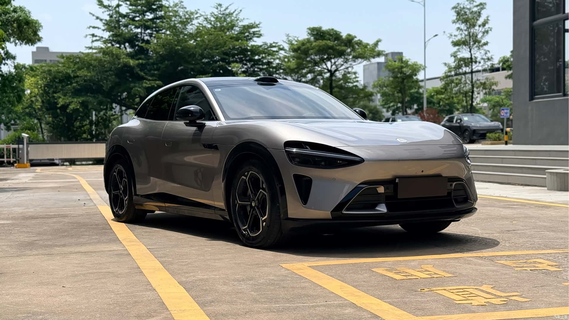 Xiaomi YU7, 2025 3