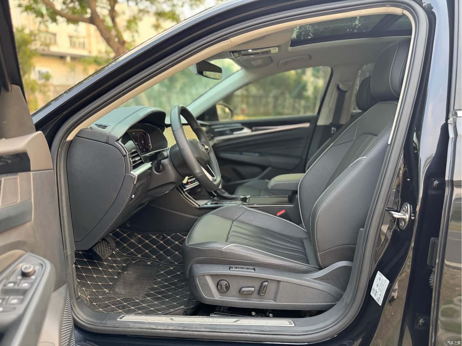 Volkswagen Passat, 2024 10