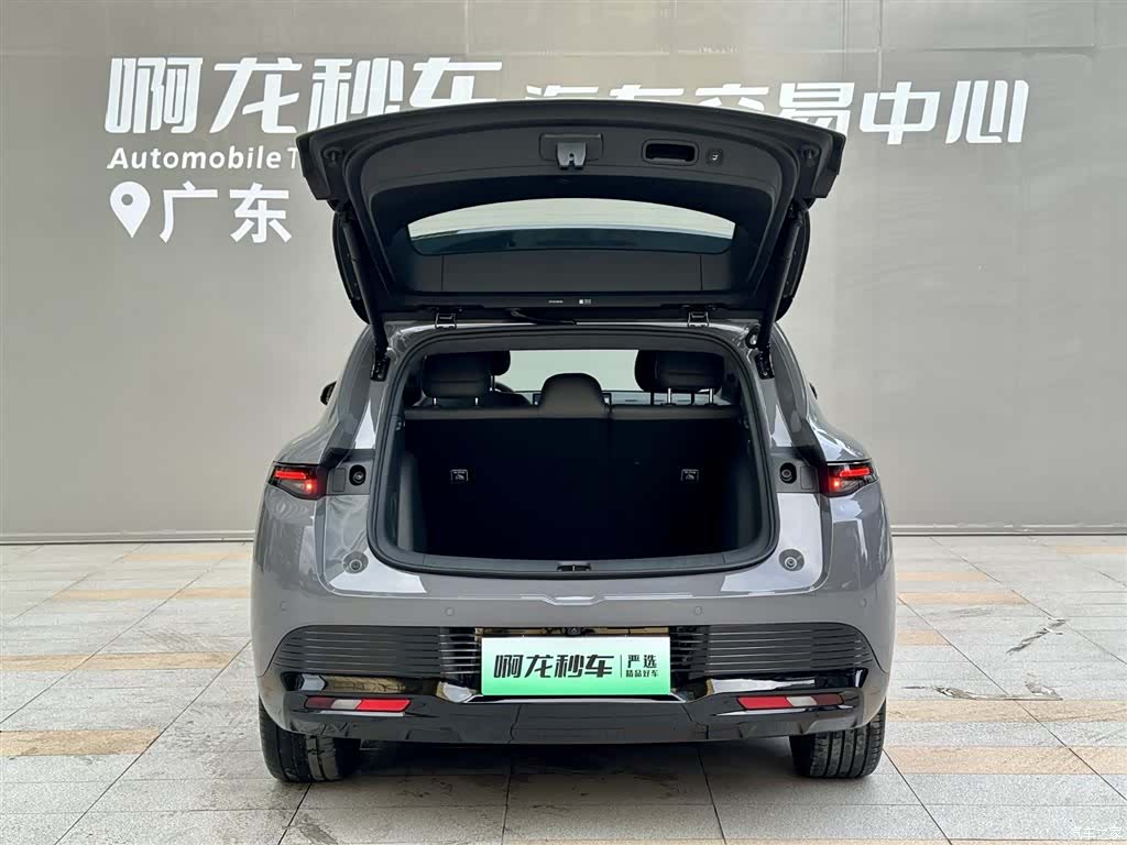 Leapmotor Lafa5, 2025 18