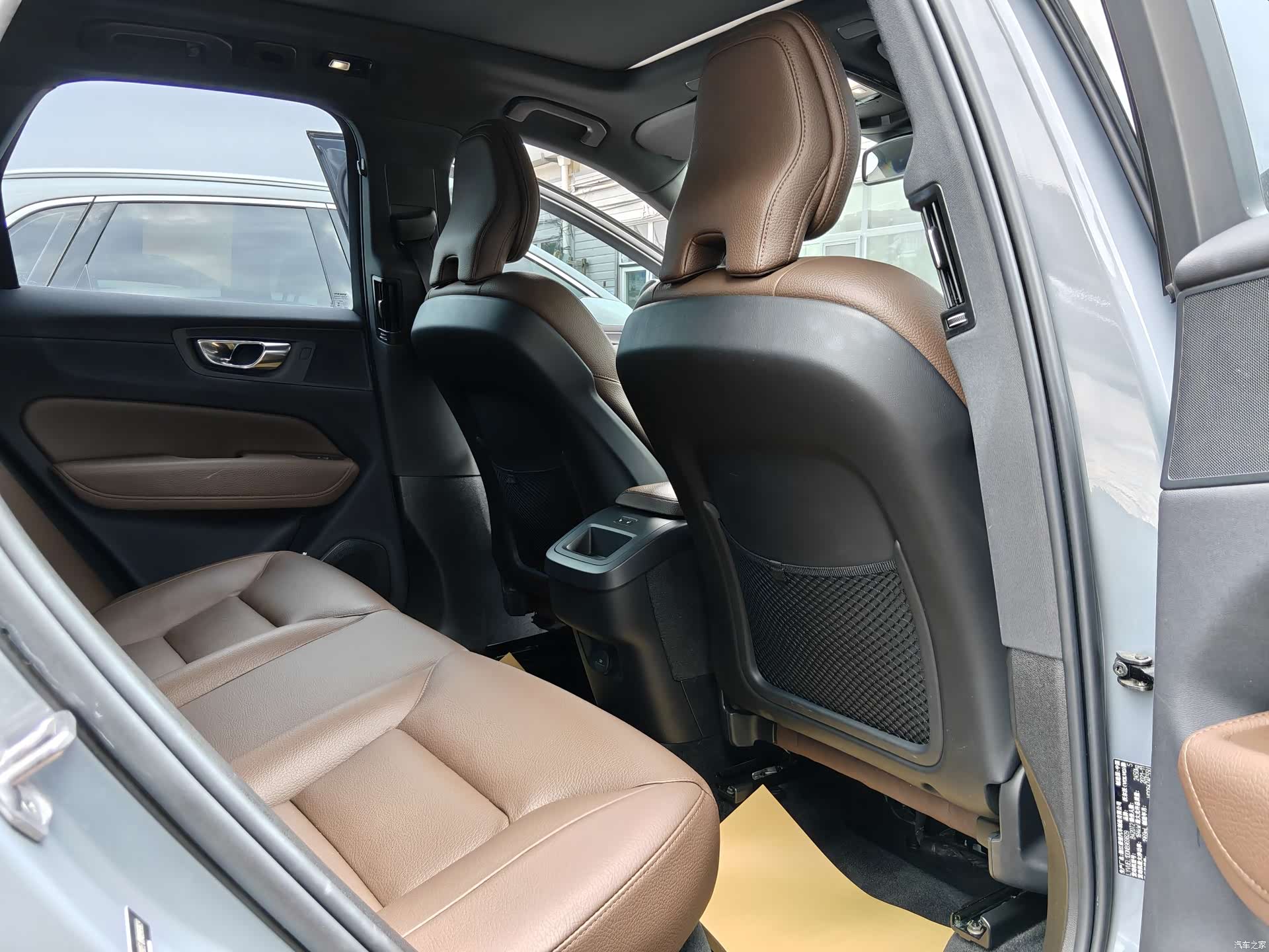 Volvo XC60, 2021 4