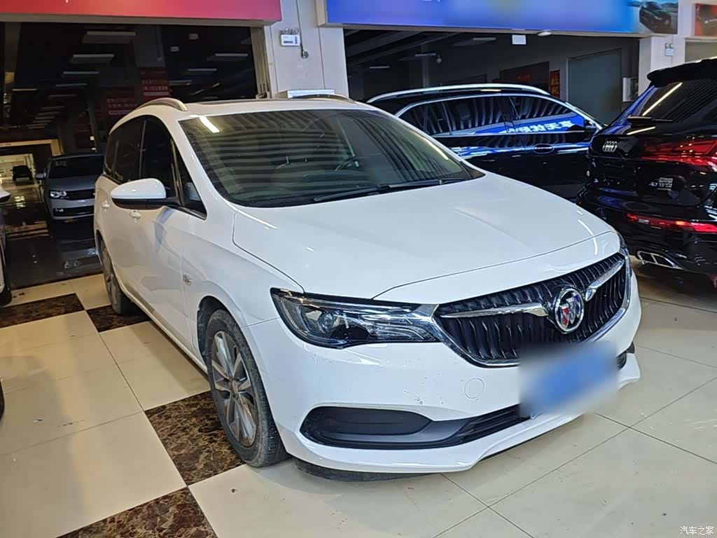 Buick GL6, 2023 4