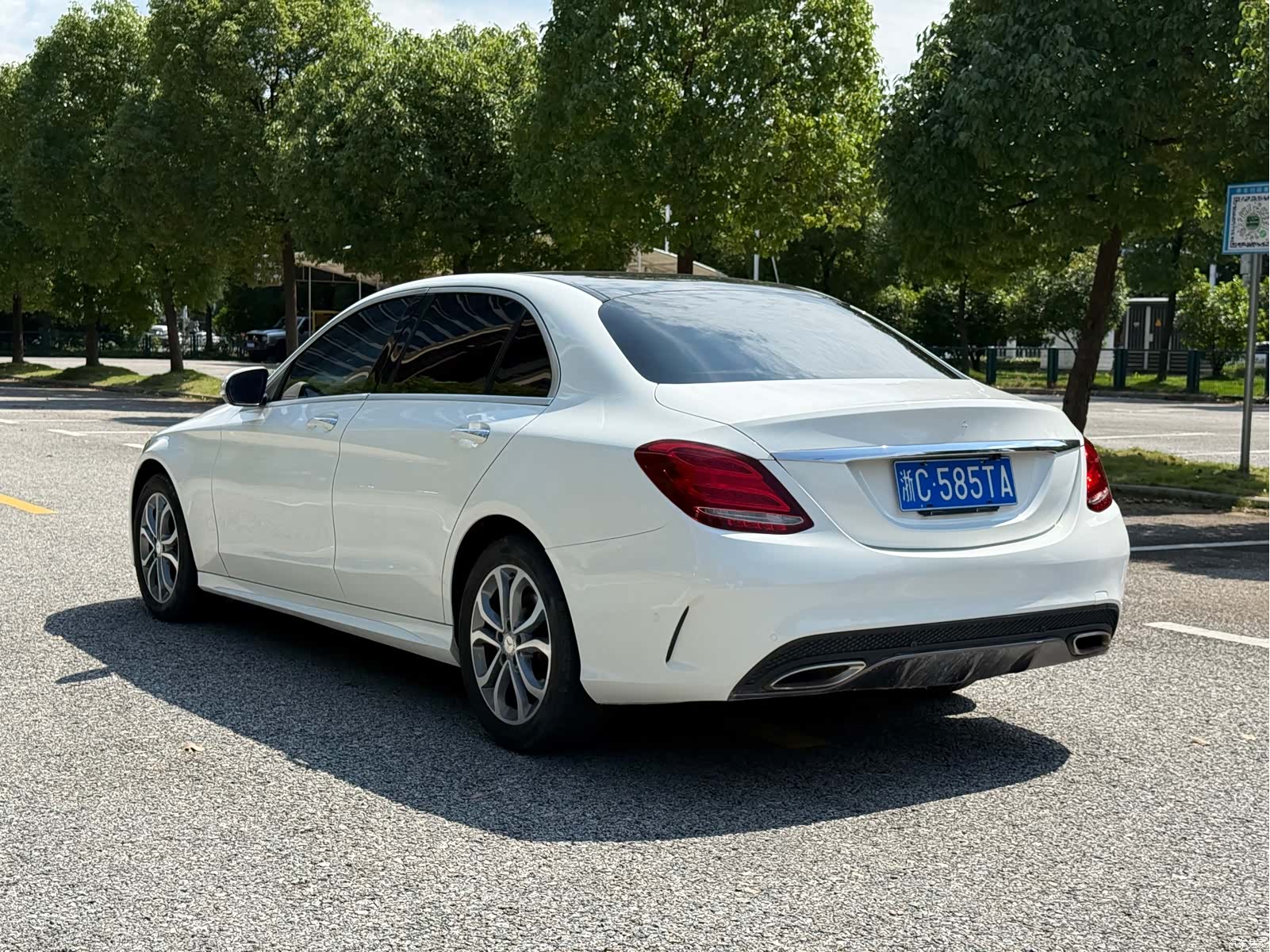 Mercedes-Benz C-Class, 2015 17