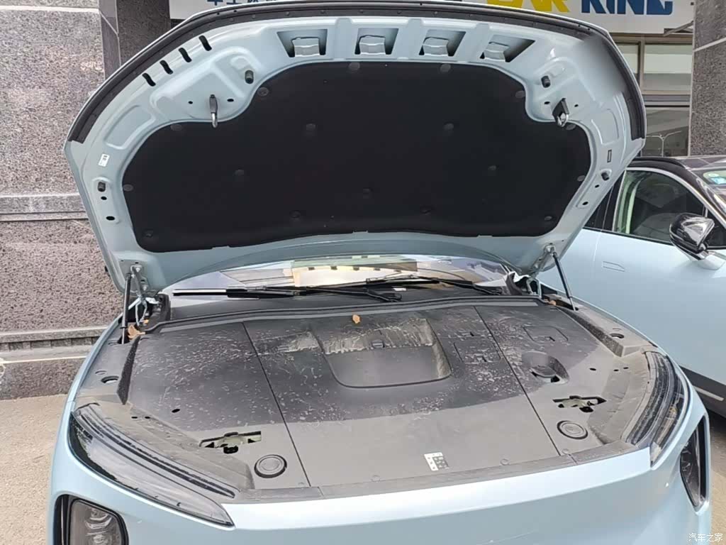 NIO ES6, 2024 10