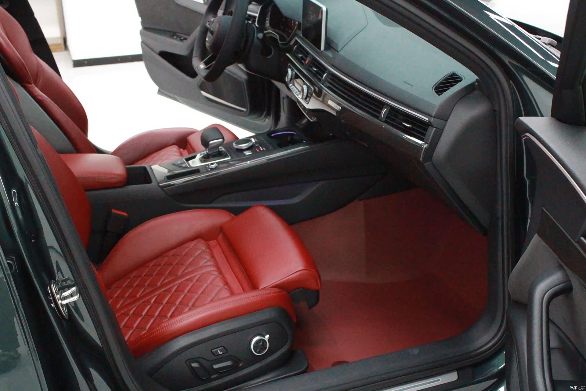 Audi S4, 2019 10