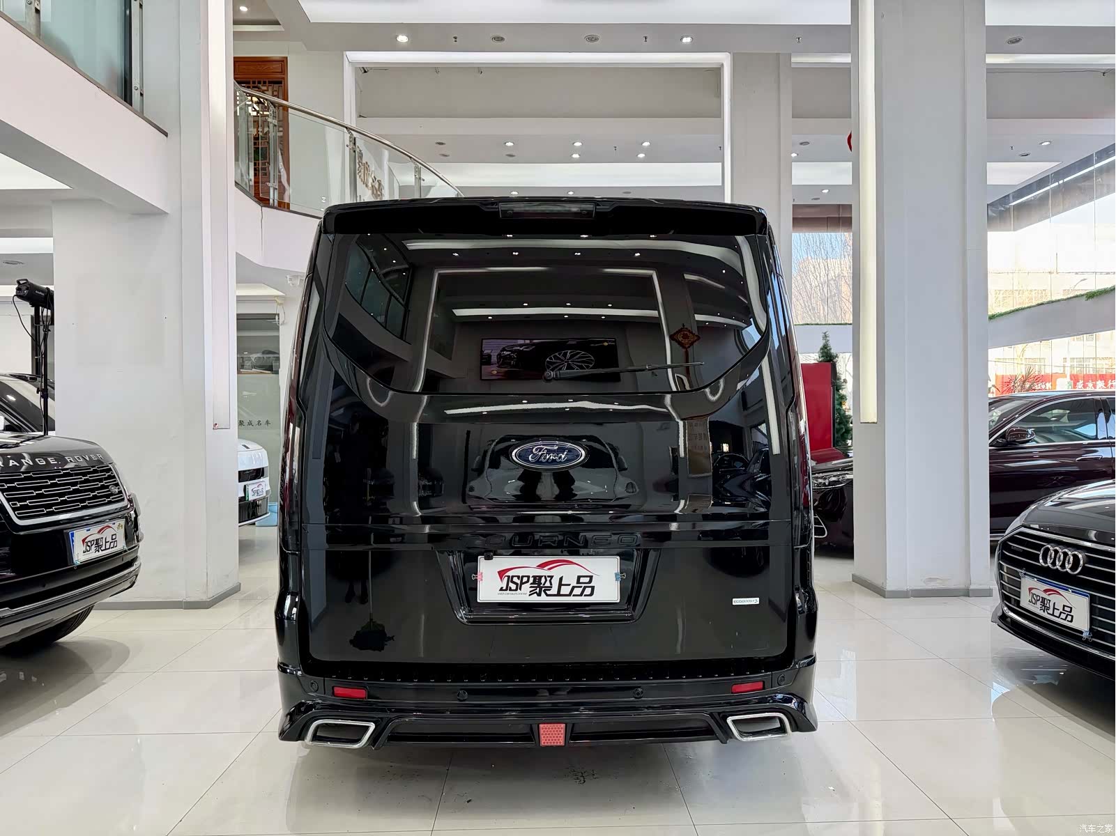 Ford Tourneo, 2022 20
