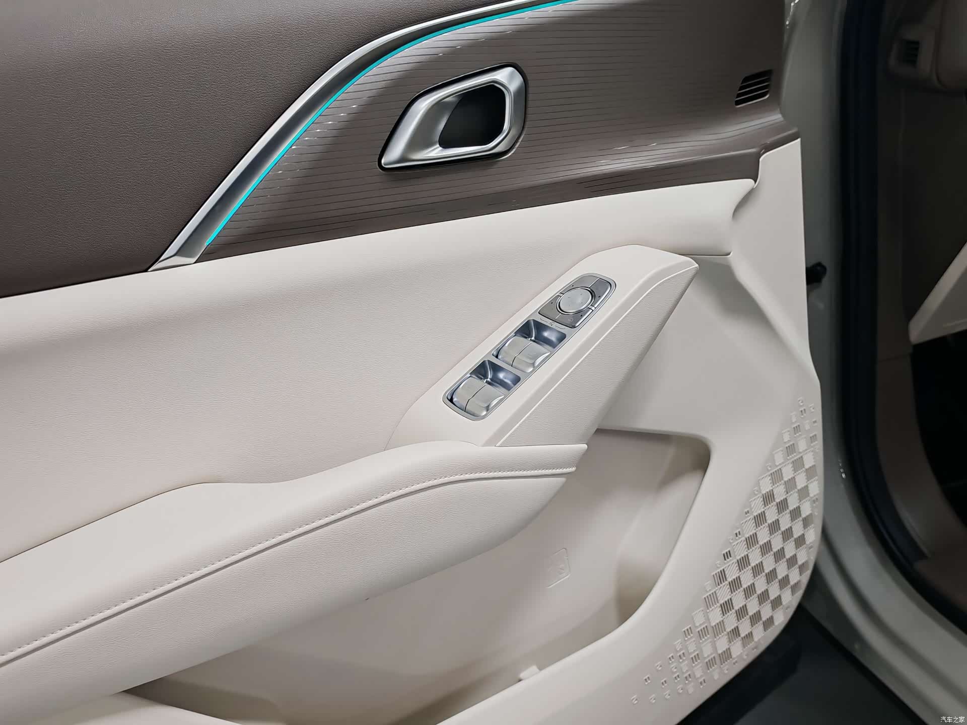 Haval Hi4, 2025 8