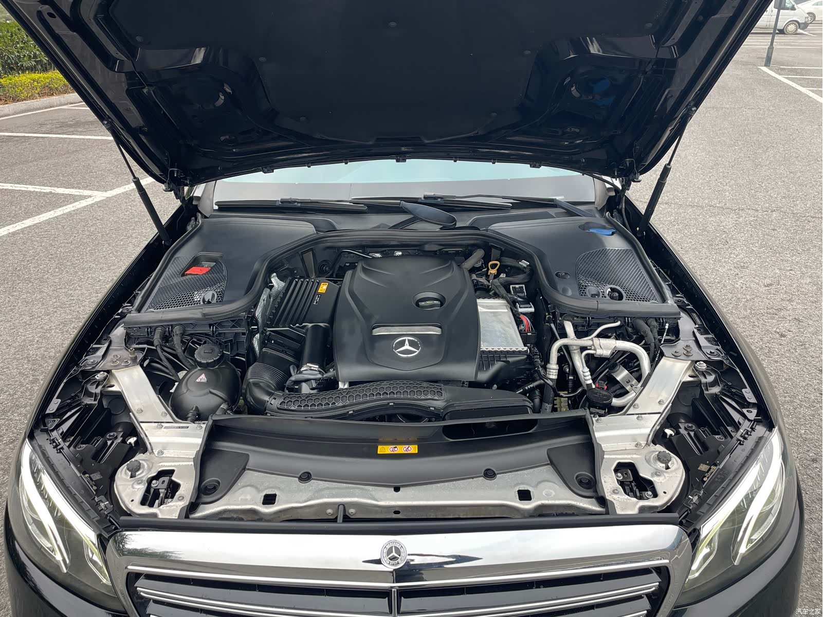 Mercedes-Benz E-Class, 2018 20