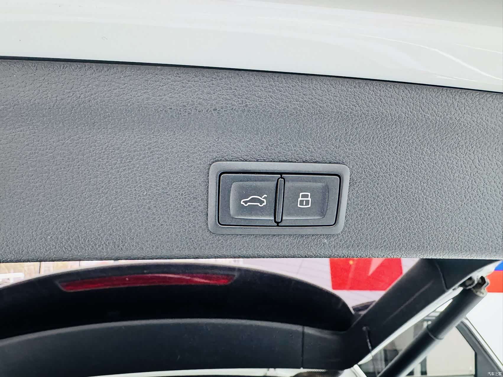 Audi Q3, 2022 10